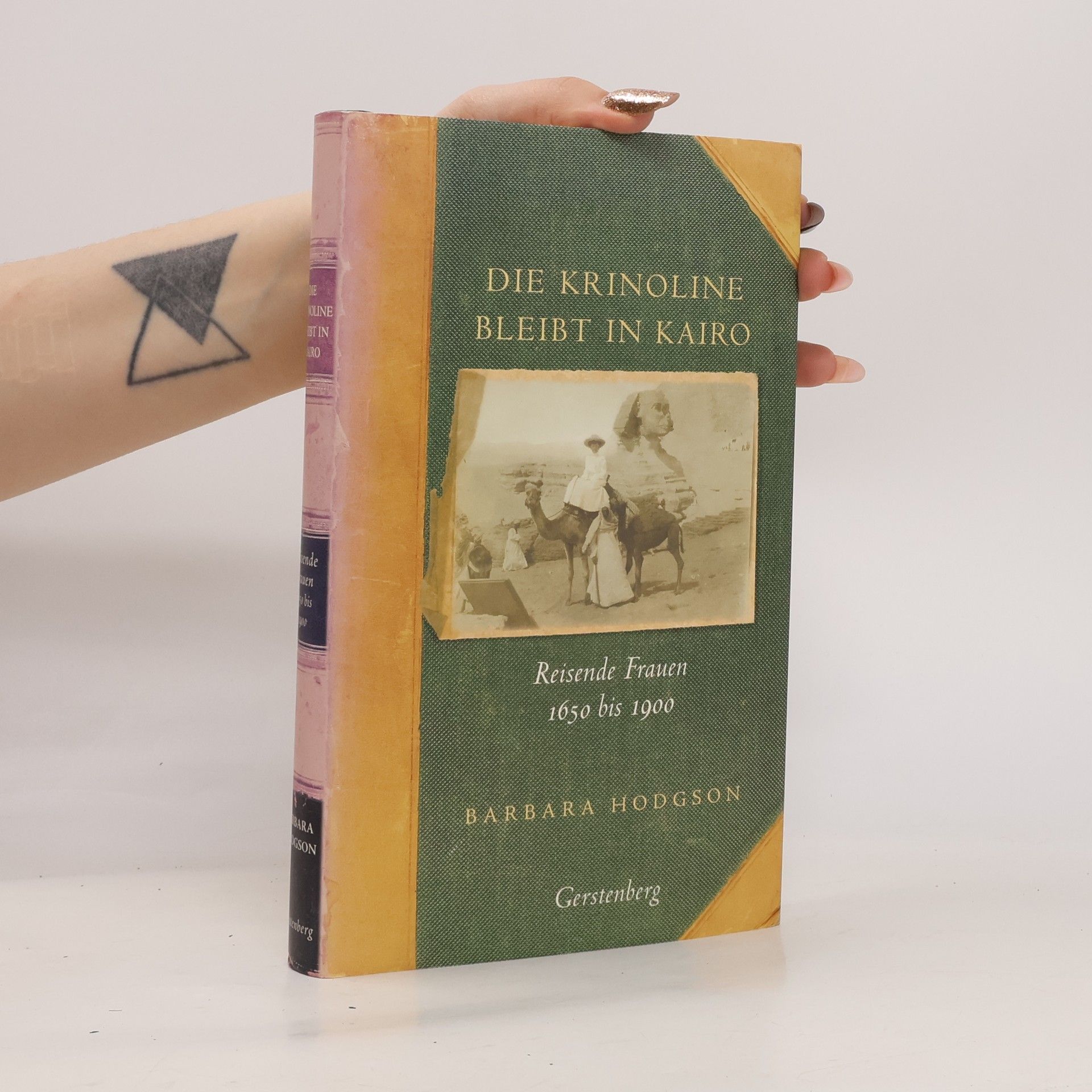 Barbara Hodgson Die Krinoline bleibt in Kairo