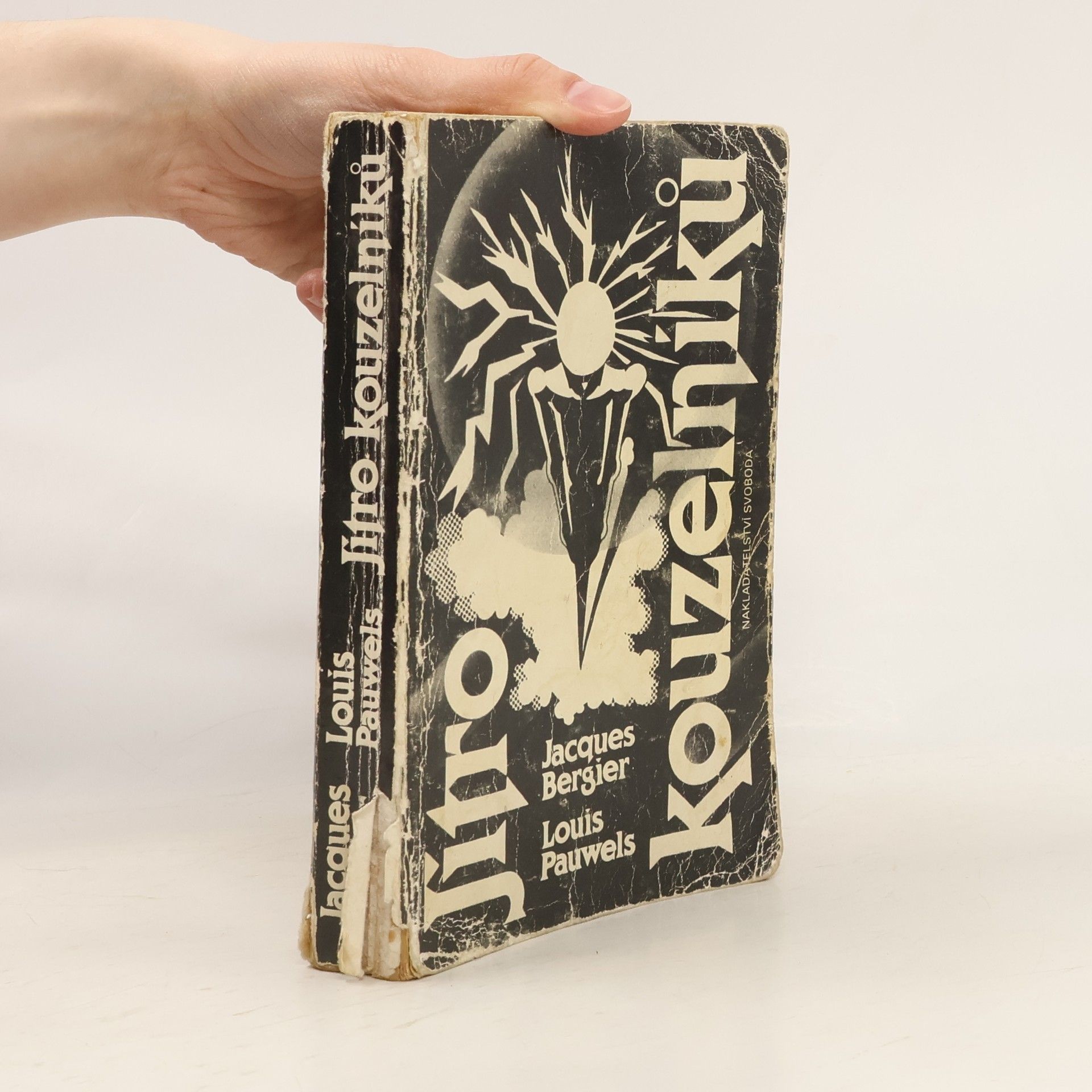 Louis Pauwels Jitro kouzelníků