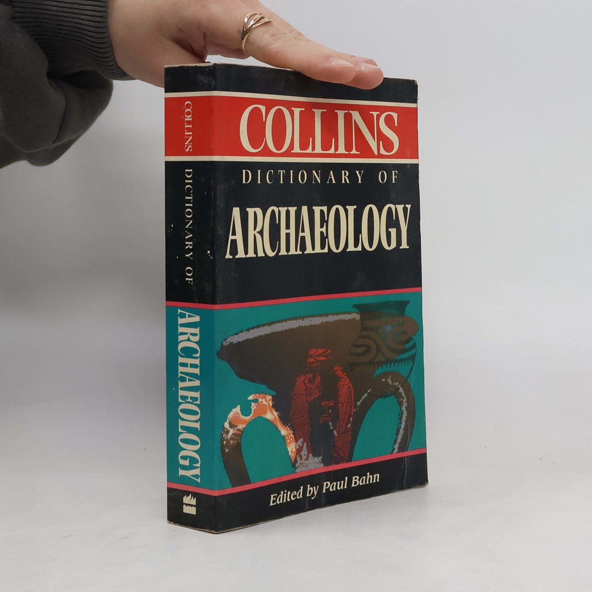 Paul Bahn Collins dictionary of archaelogy