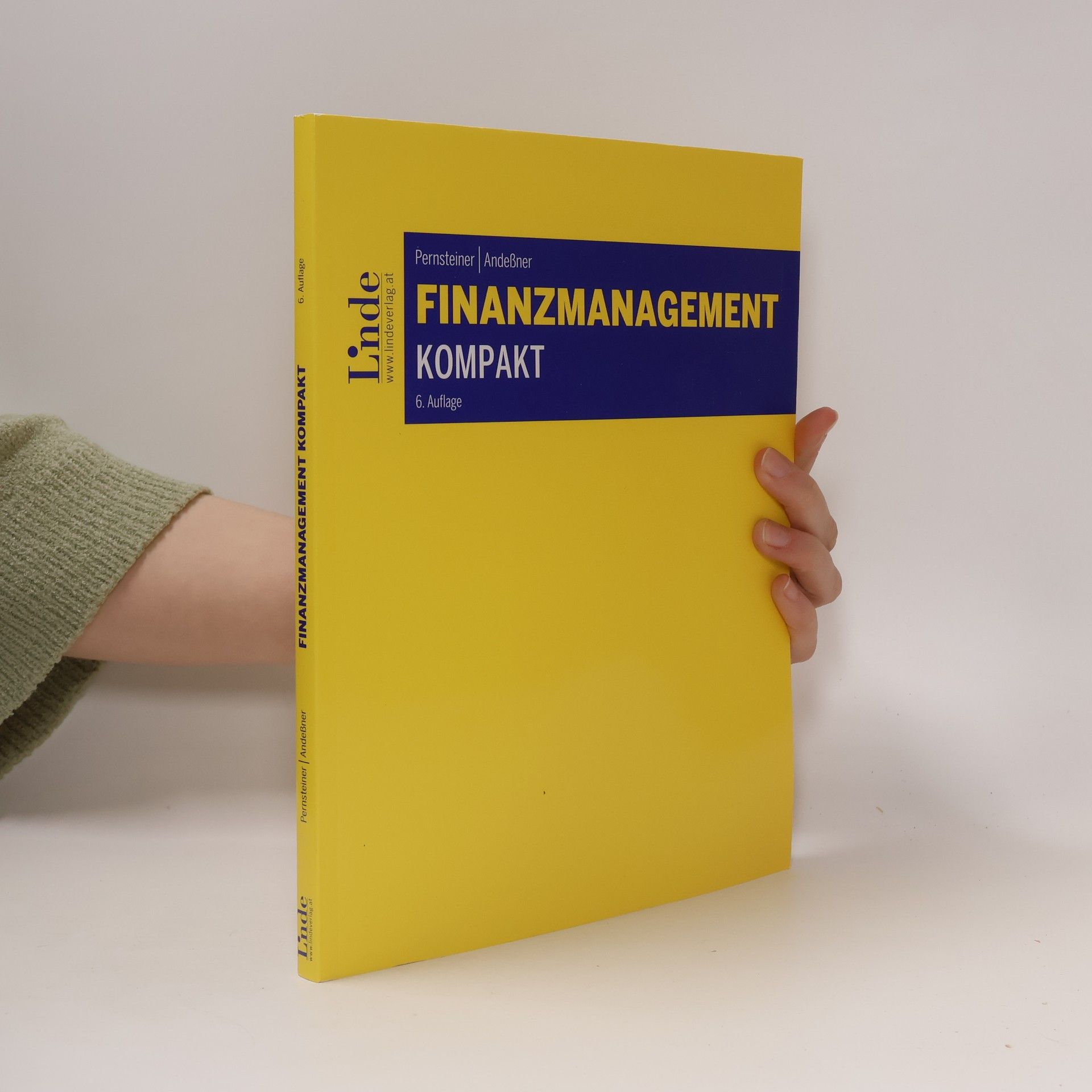 Helmut Pernsteiner Finanzmanagement kompakt
