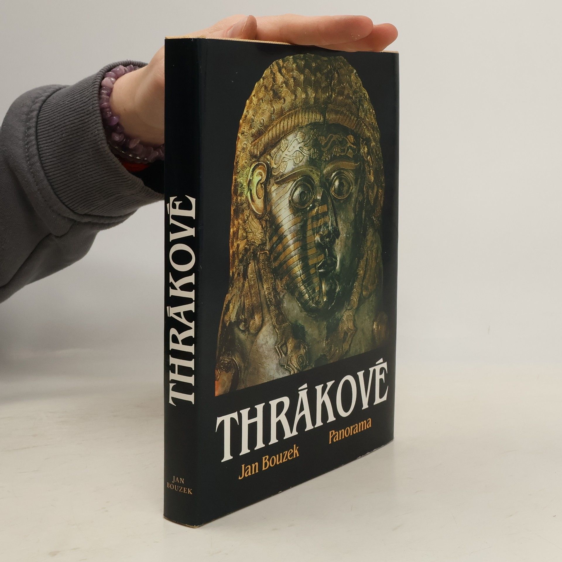 Jan Bouzek Thrákové