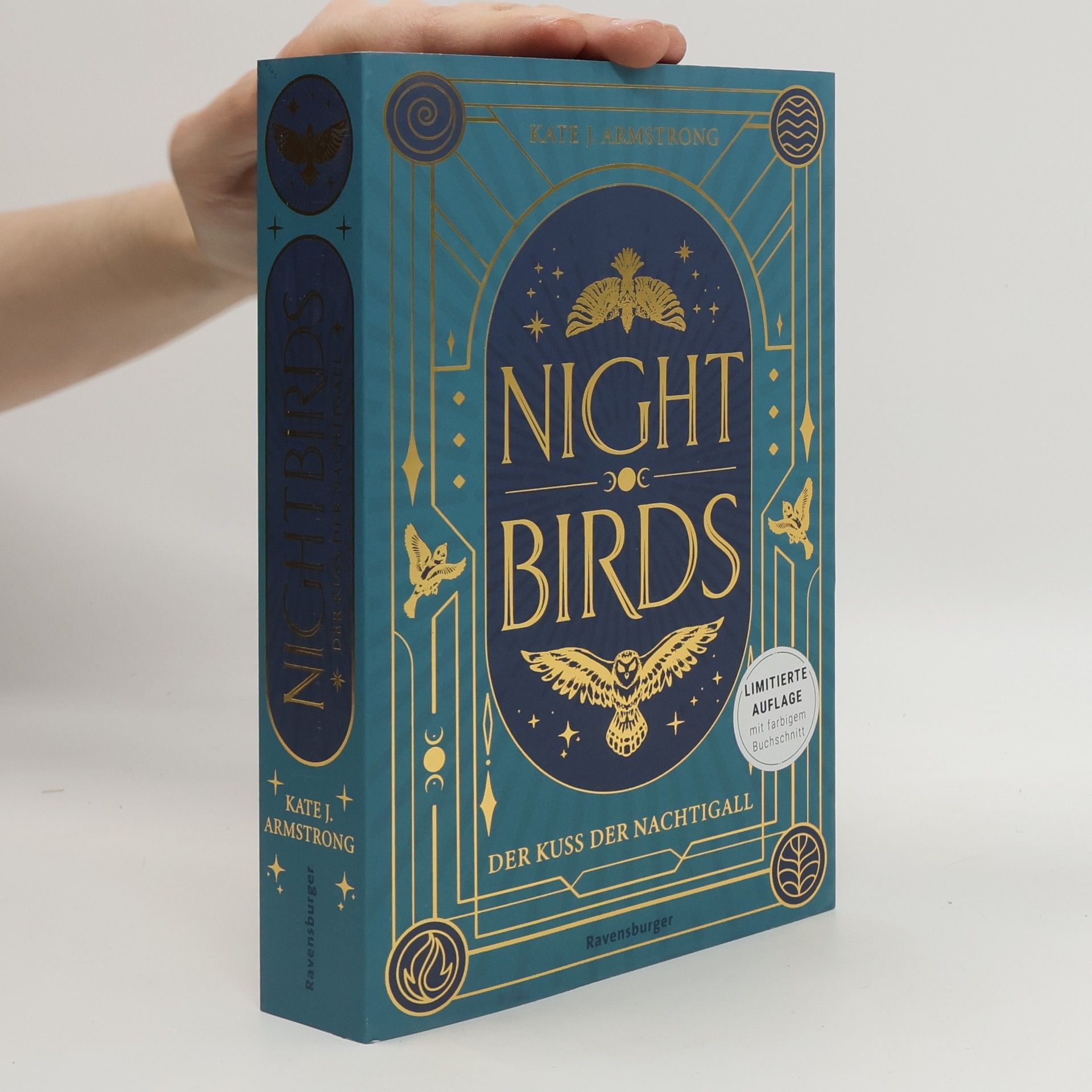 Kate Armstrong Nightbirds, Band 1: Der Kuss der Nachtigall (Epische Romantasy Limitierte Auflage mit Farbschnitt)