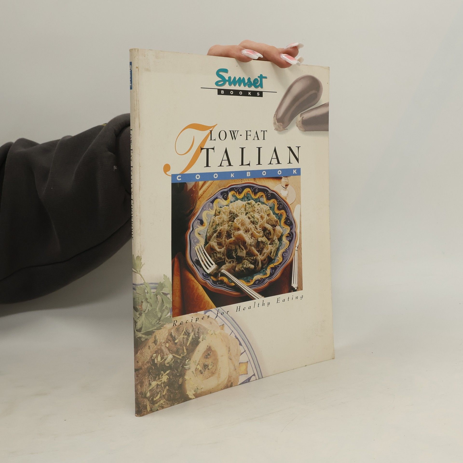 Various authors Low-Fat Italian Cookbook