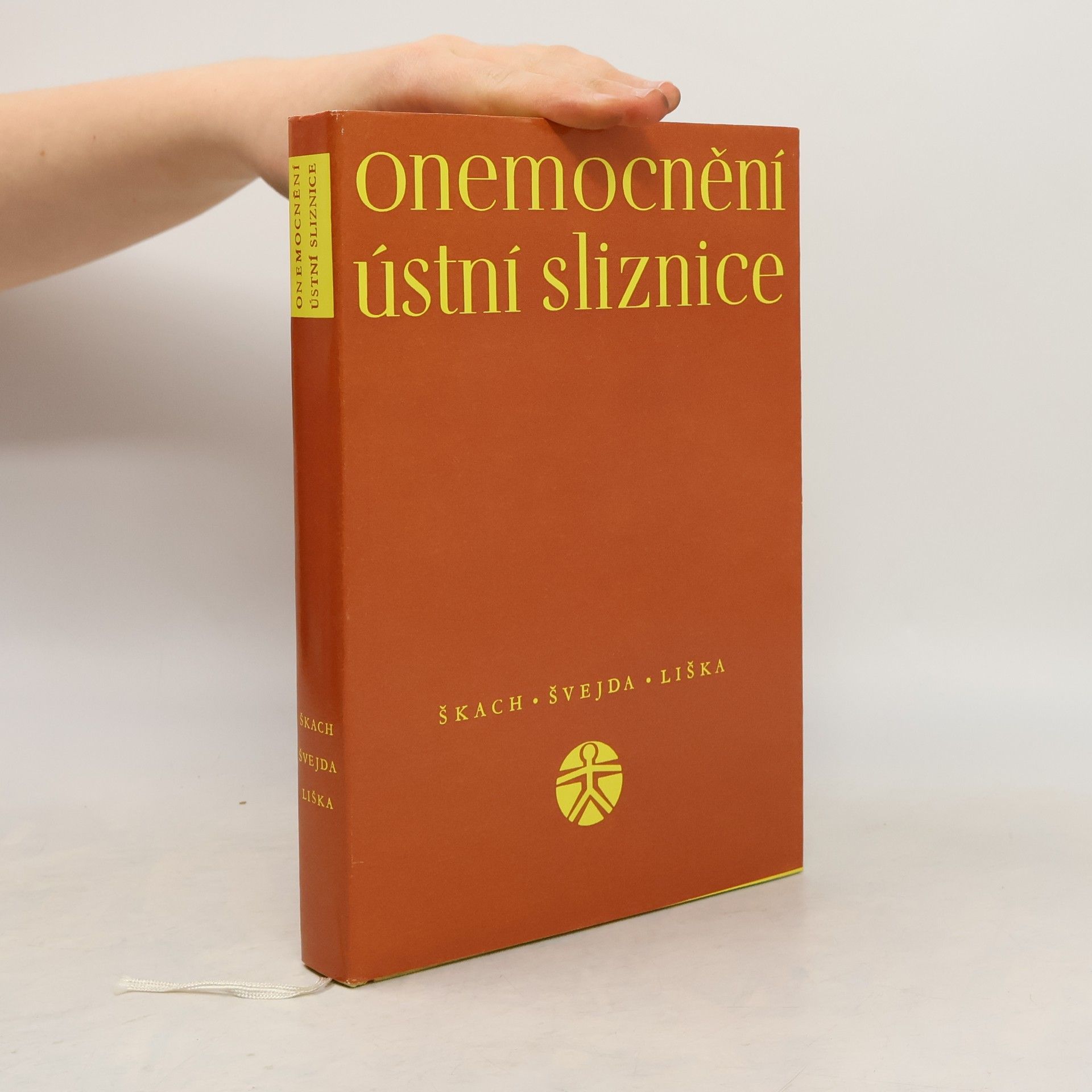 Miroslav Škach Onemocnění ústní sliznice. Patologie, terapie a diferenční diagnostika onemocnění ústní sliznice. Celost. učebnice
