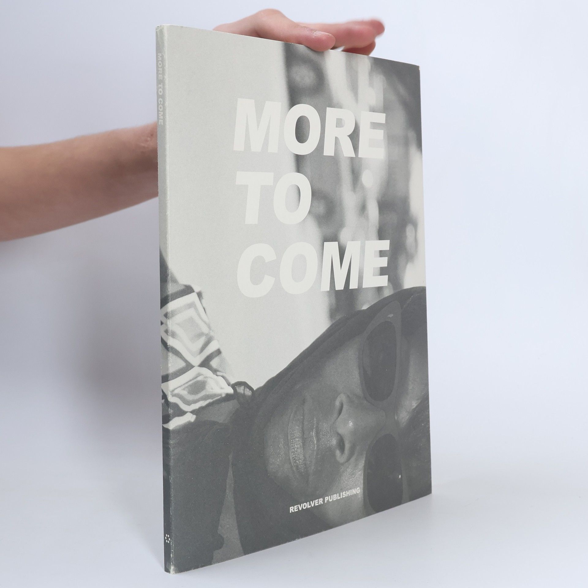 Autorenkollektiv More To Come