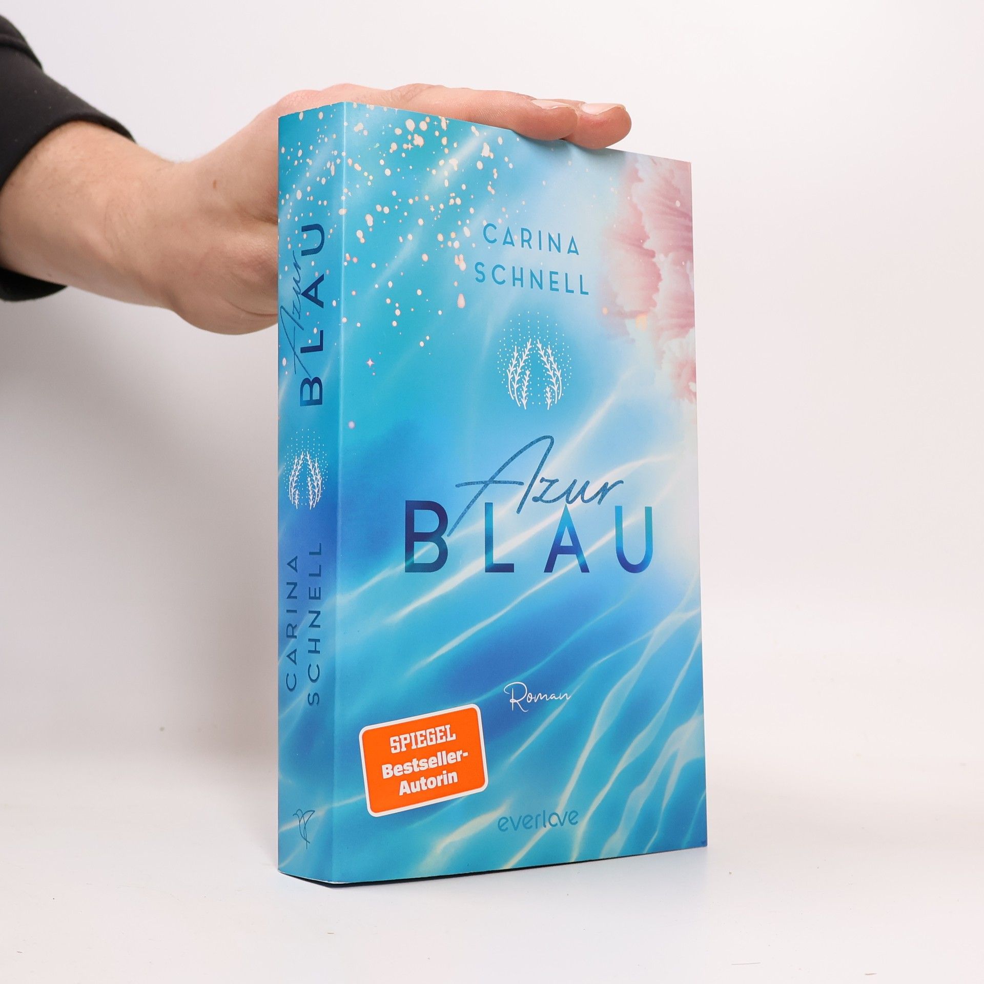 Carina Schnell Azurblau
