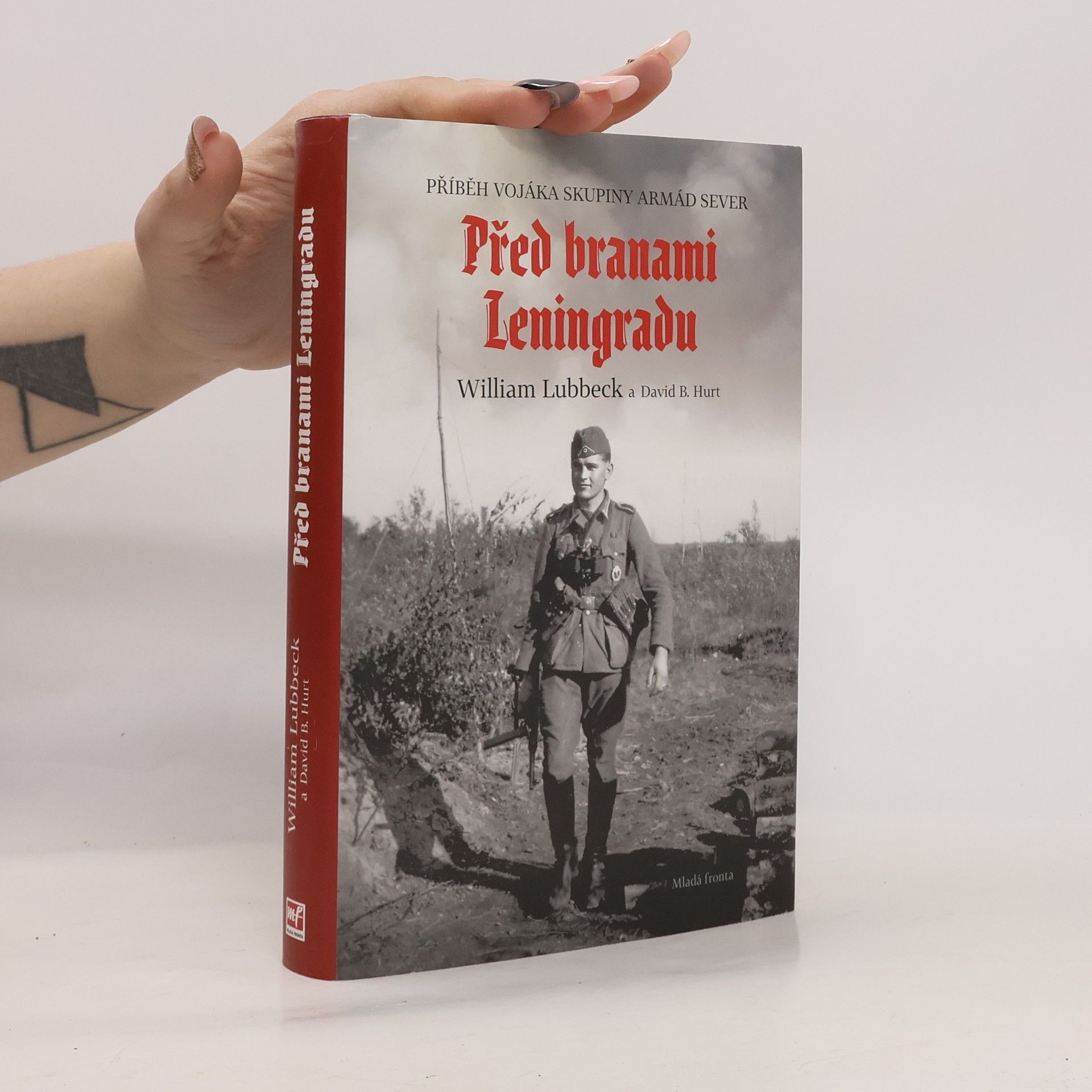 William Lubbeck Před branami Leningradu