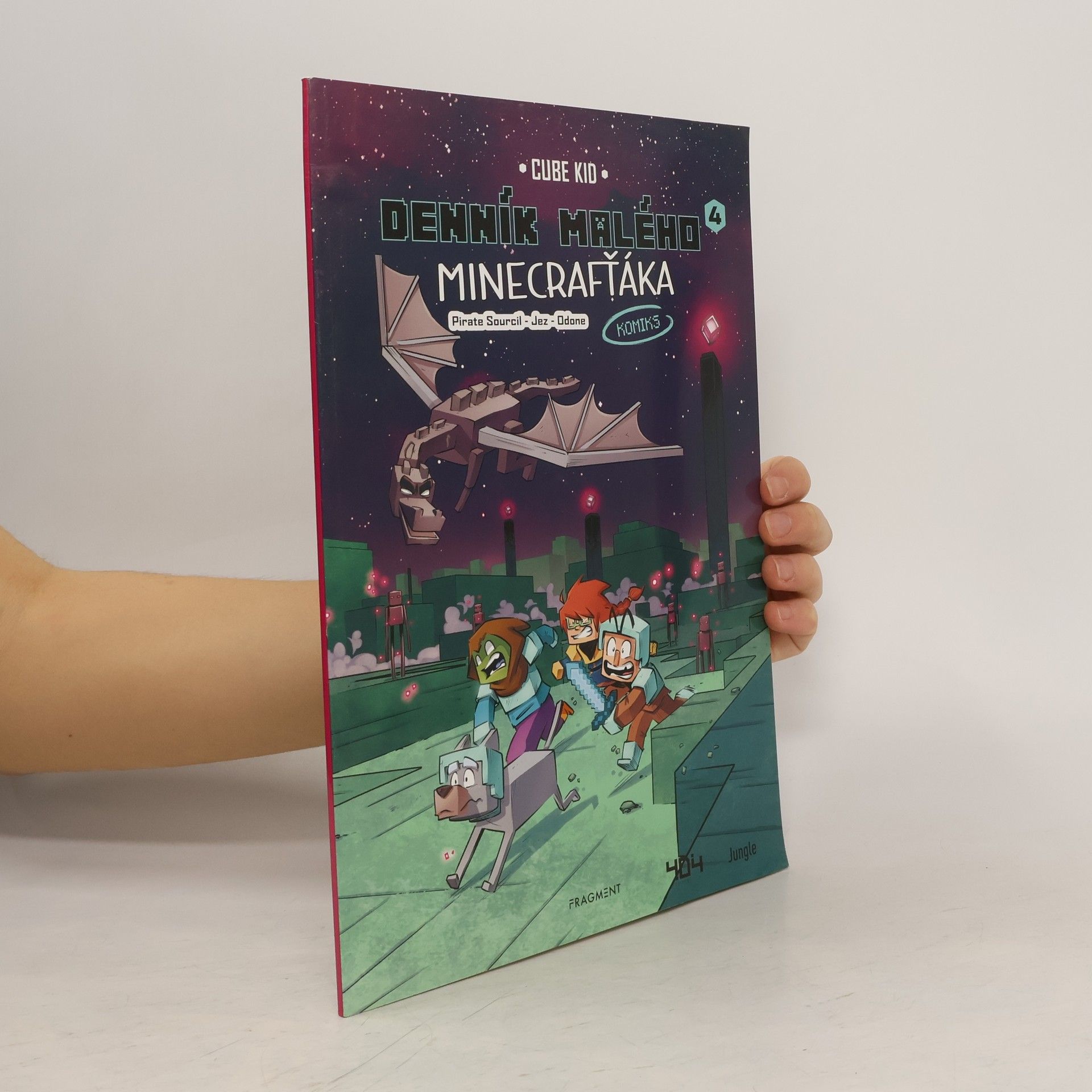 Autorenkollektiv Denník malého Minecrafťáka: komiks 4