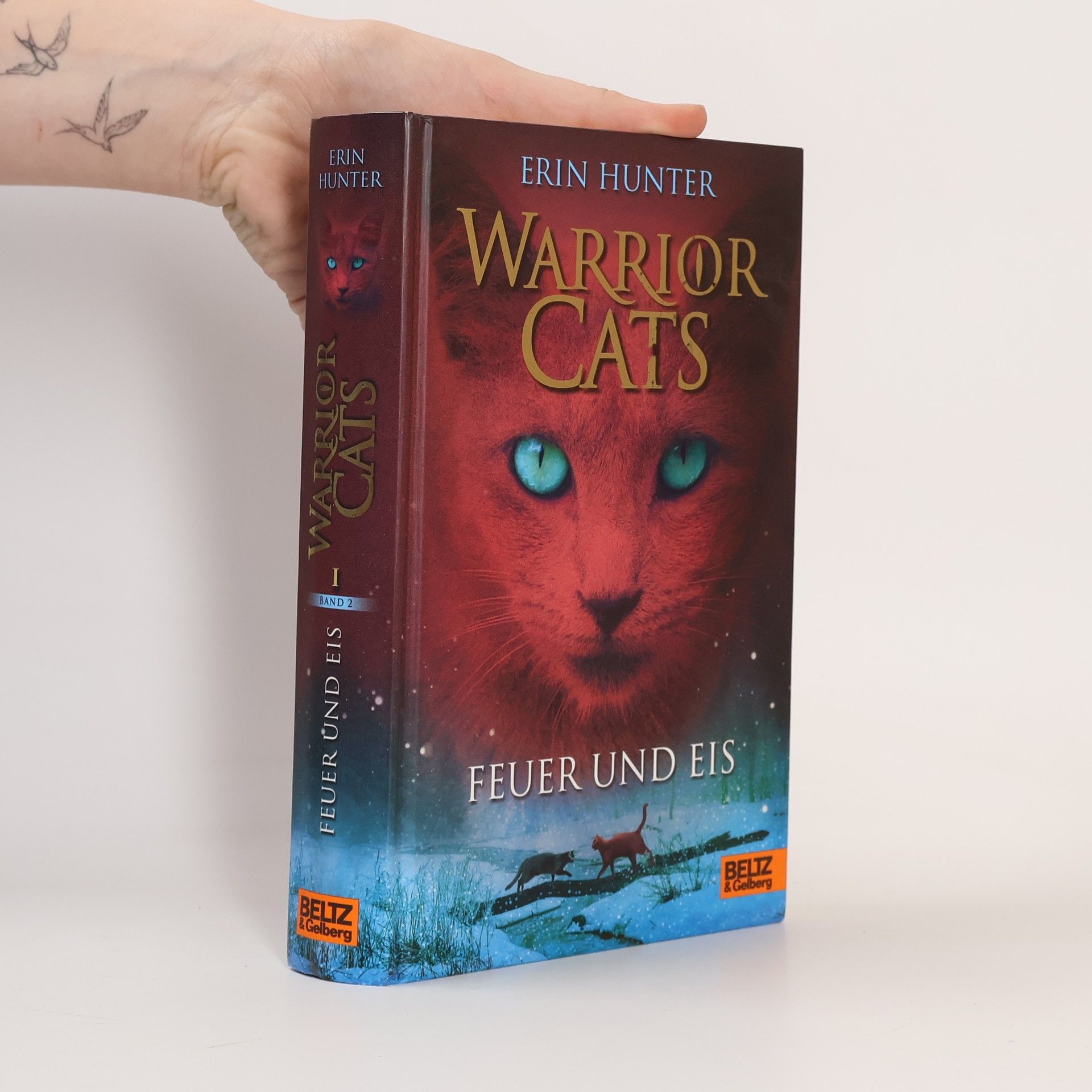 Erin Hunter Warrior Cats 2