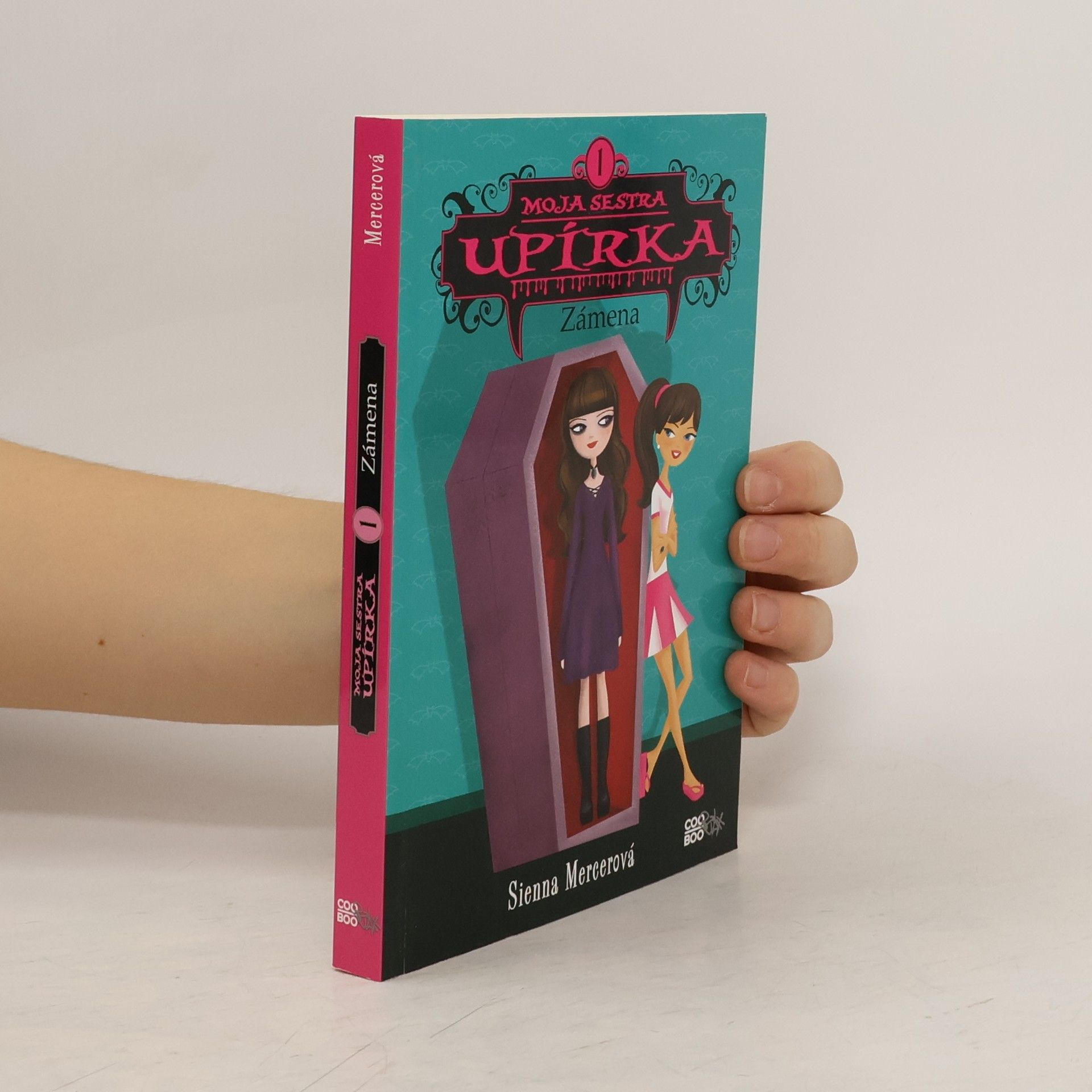 Sienna Mercer Moja sestra upírka. Zámena