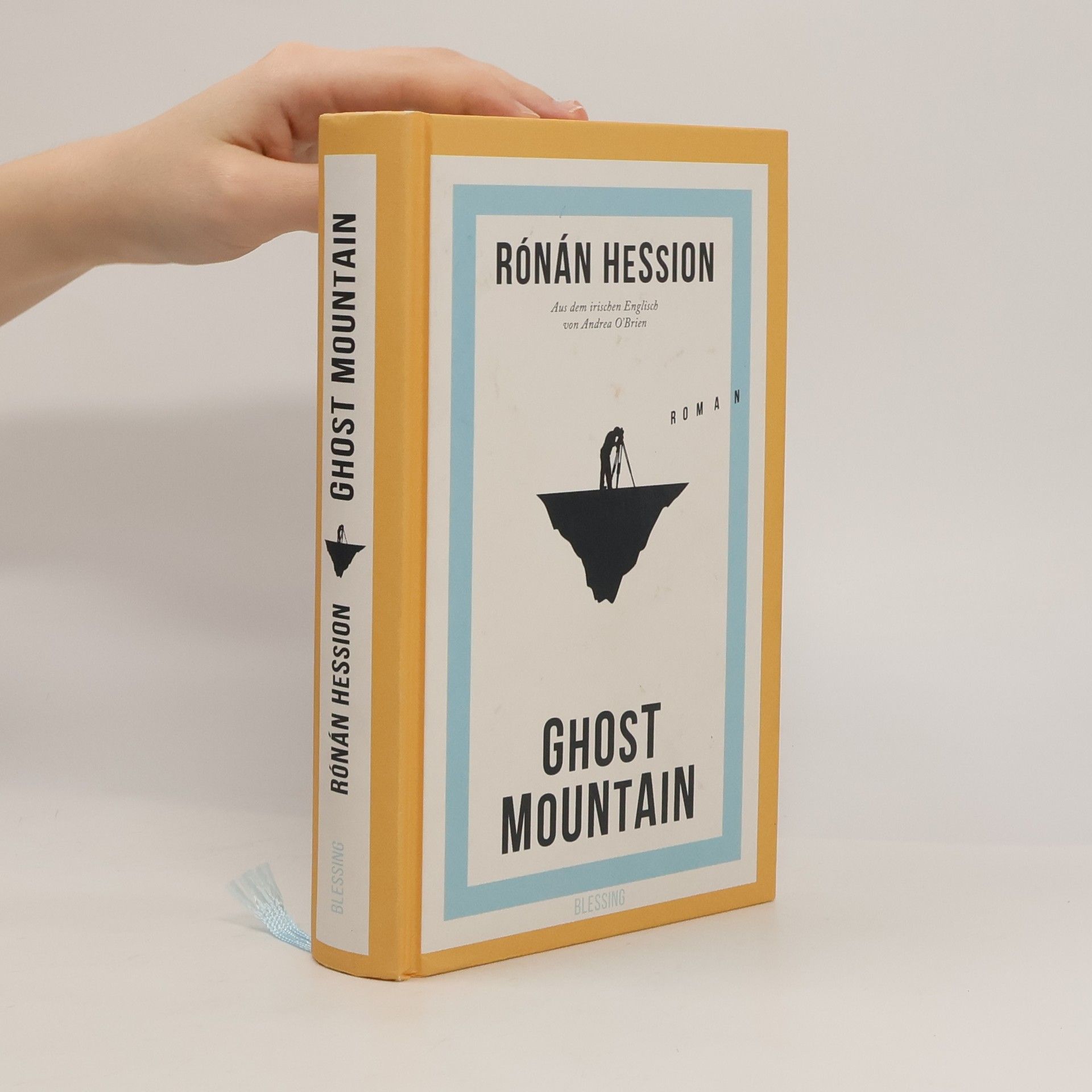 Rónán Hession Ghost Mountain. Roman