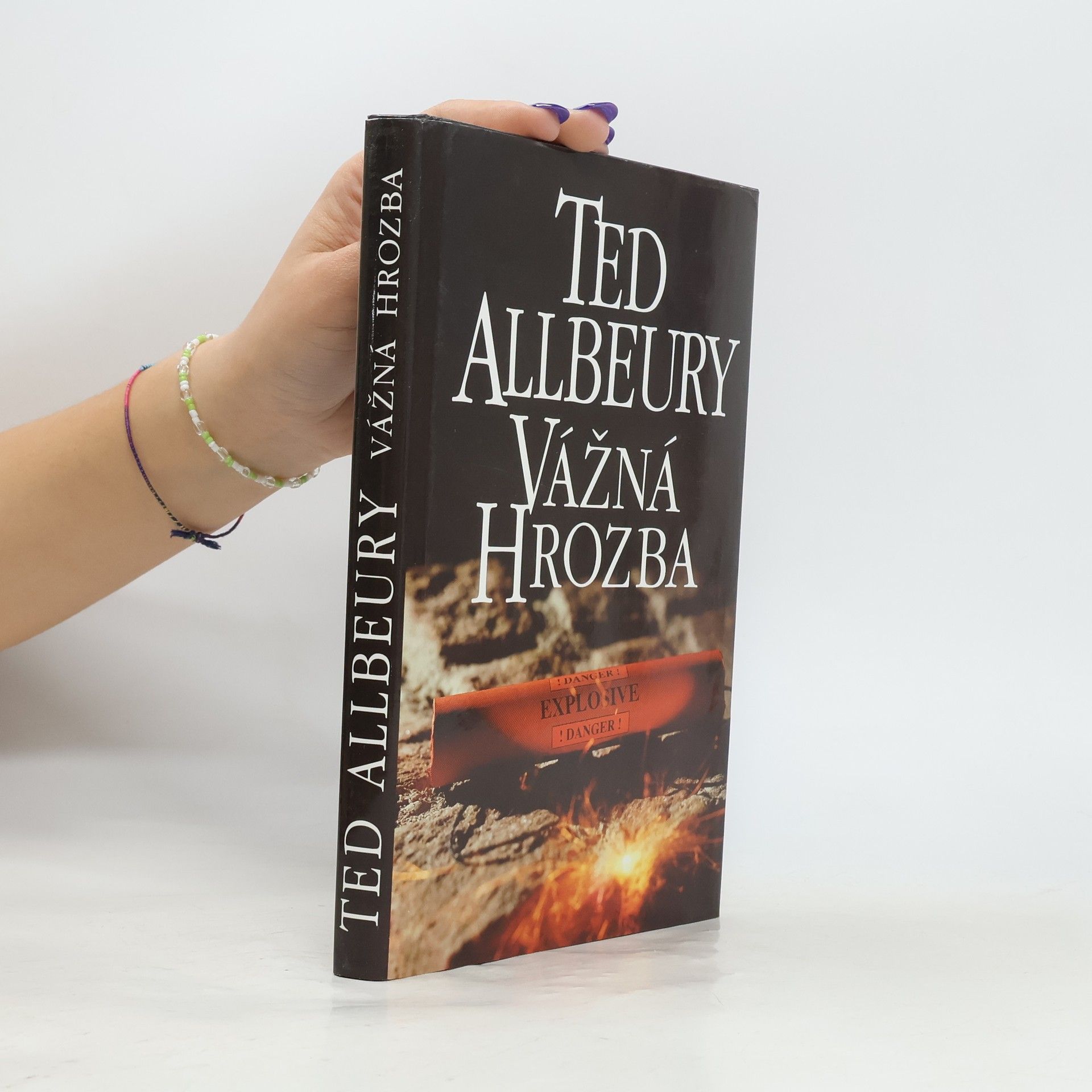 Ted Allbeury Vážná hrozba