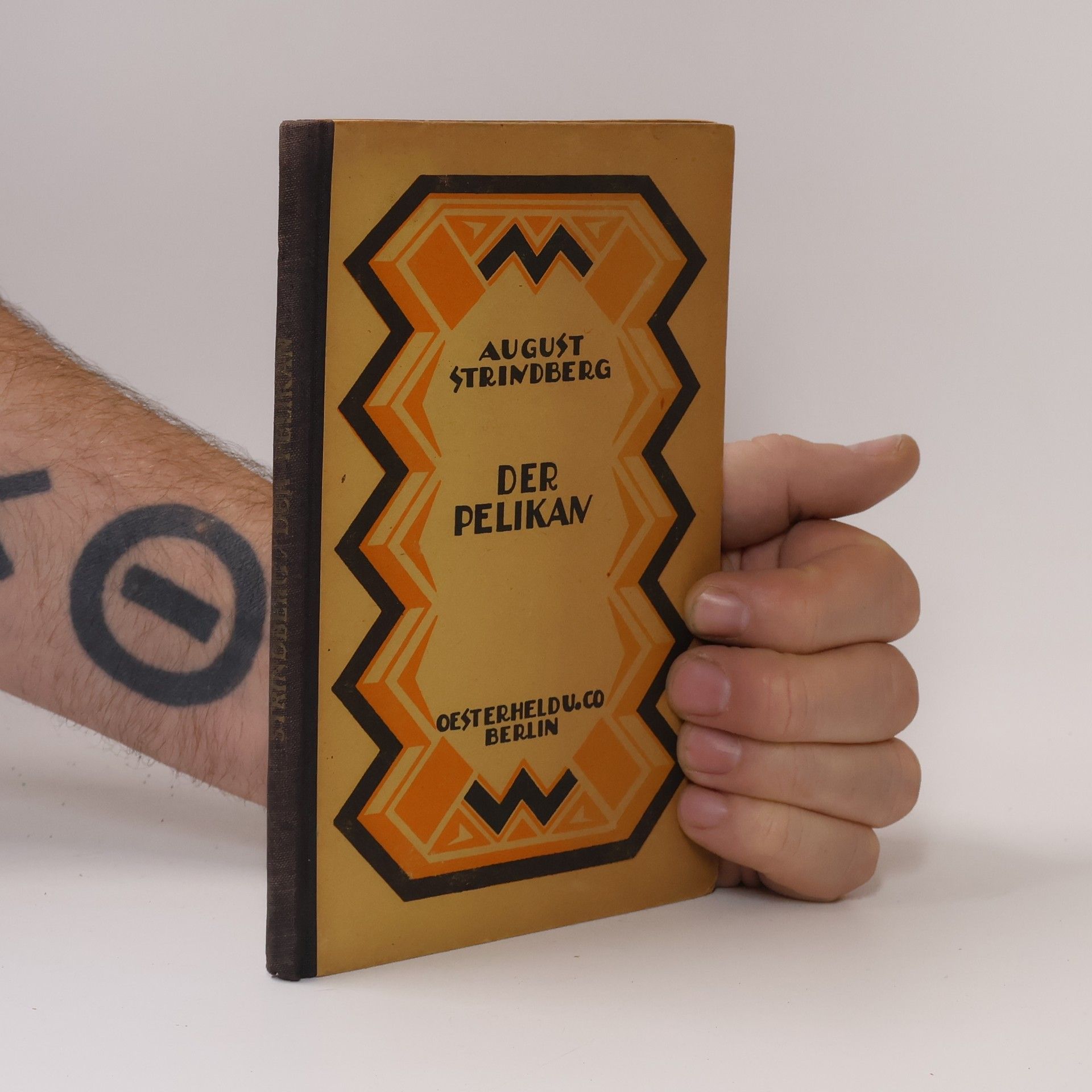 August Strindberg Gespenstersonate. Der Pelikan