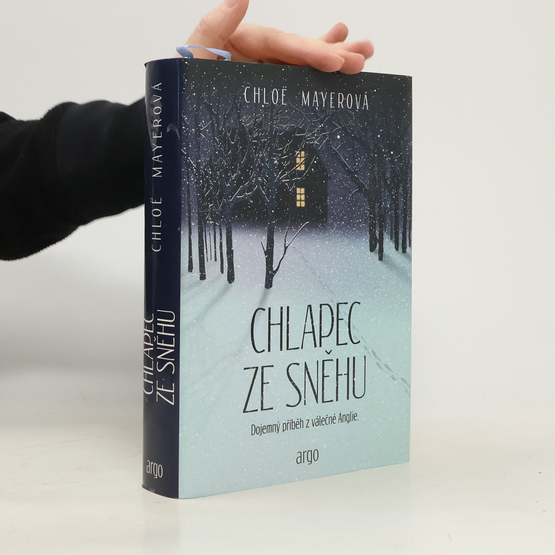 Chloe Mayer Chlapec ze sněhu
