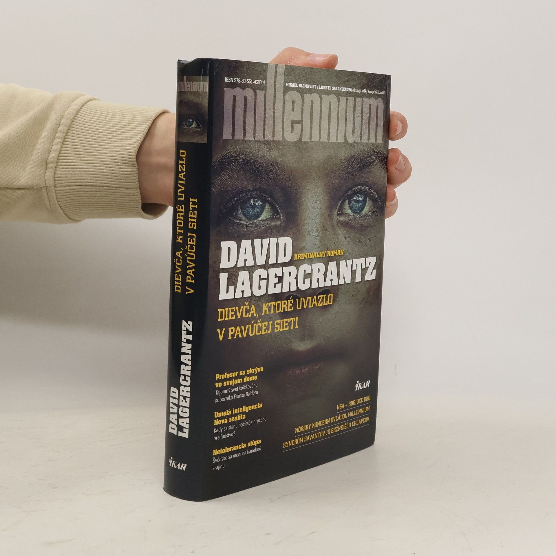 David Lagercrantz Dievča, ktoré uviazlo v pavúčej sieti