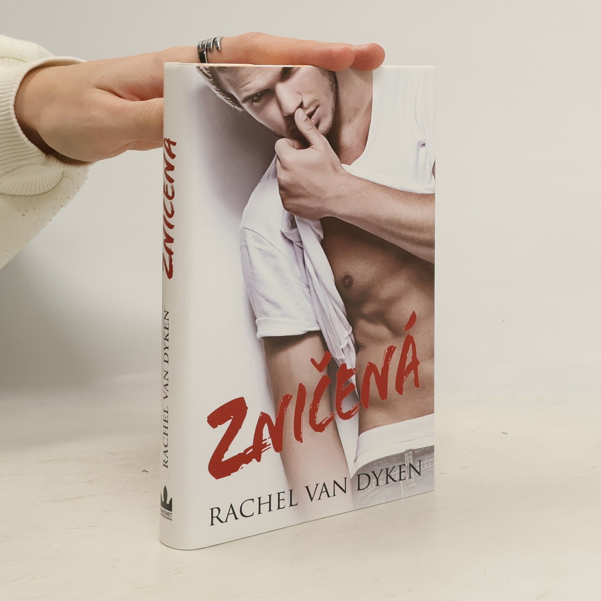 Rachel Van Dyken Zničená