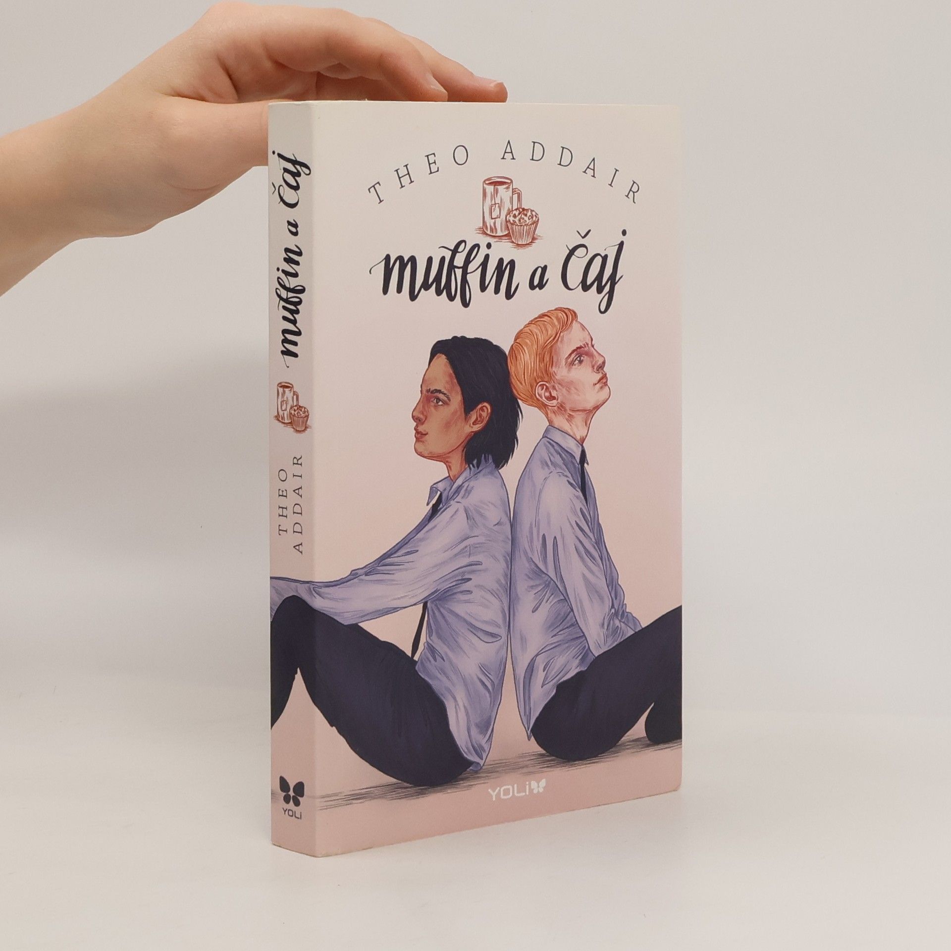 Theo Addair Muffin a čaj