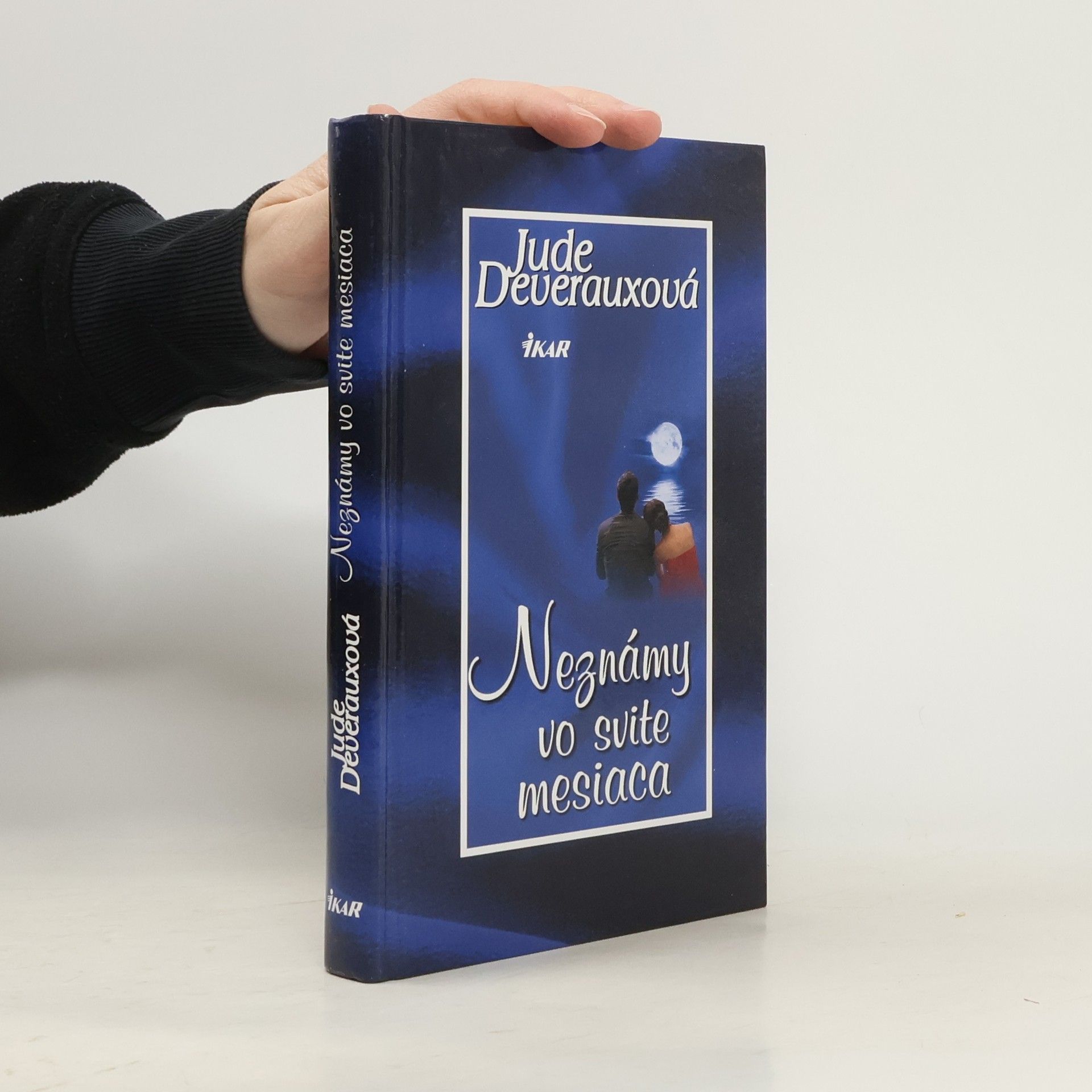 Jude Deveraux Neznámy vo svite mesiaca