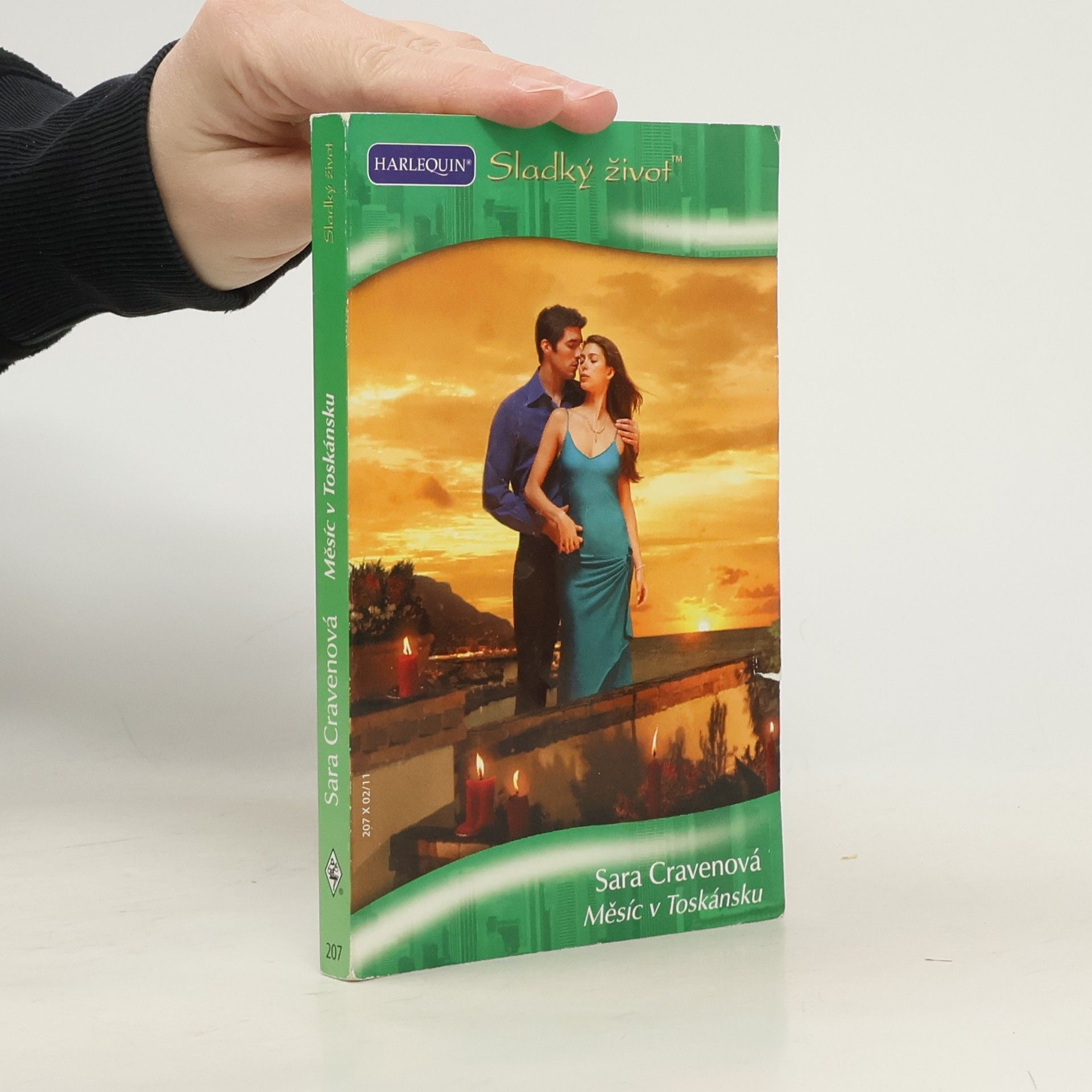 Sara Craven Měsíc v Toskánsku