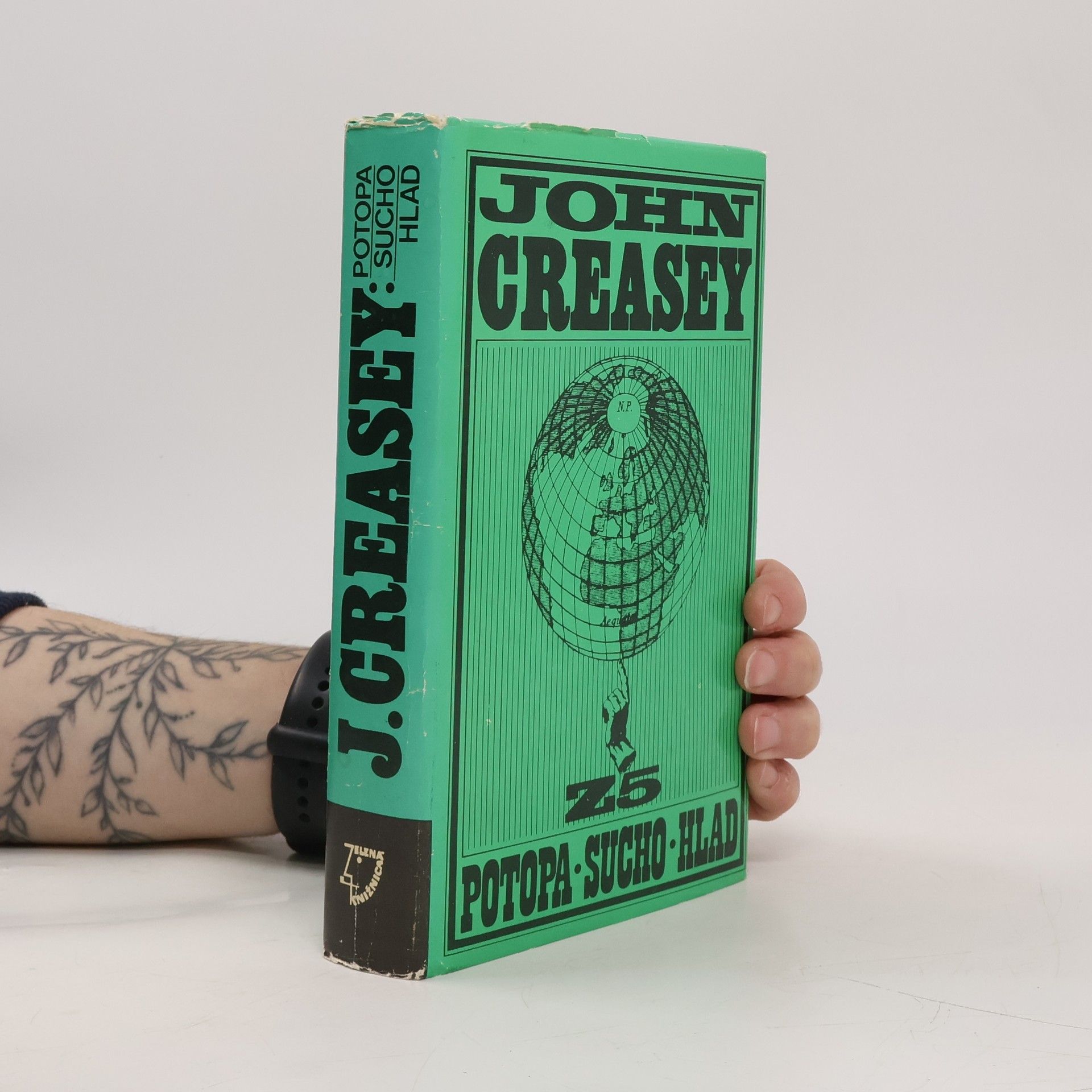 John Creasey Potopa. Sucho. Hlad
