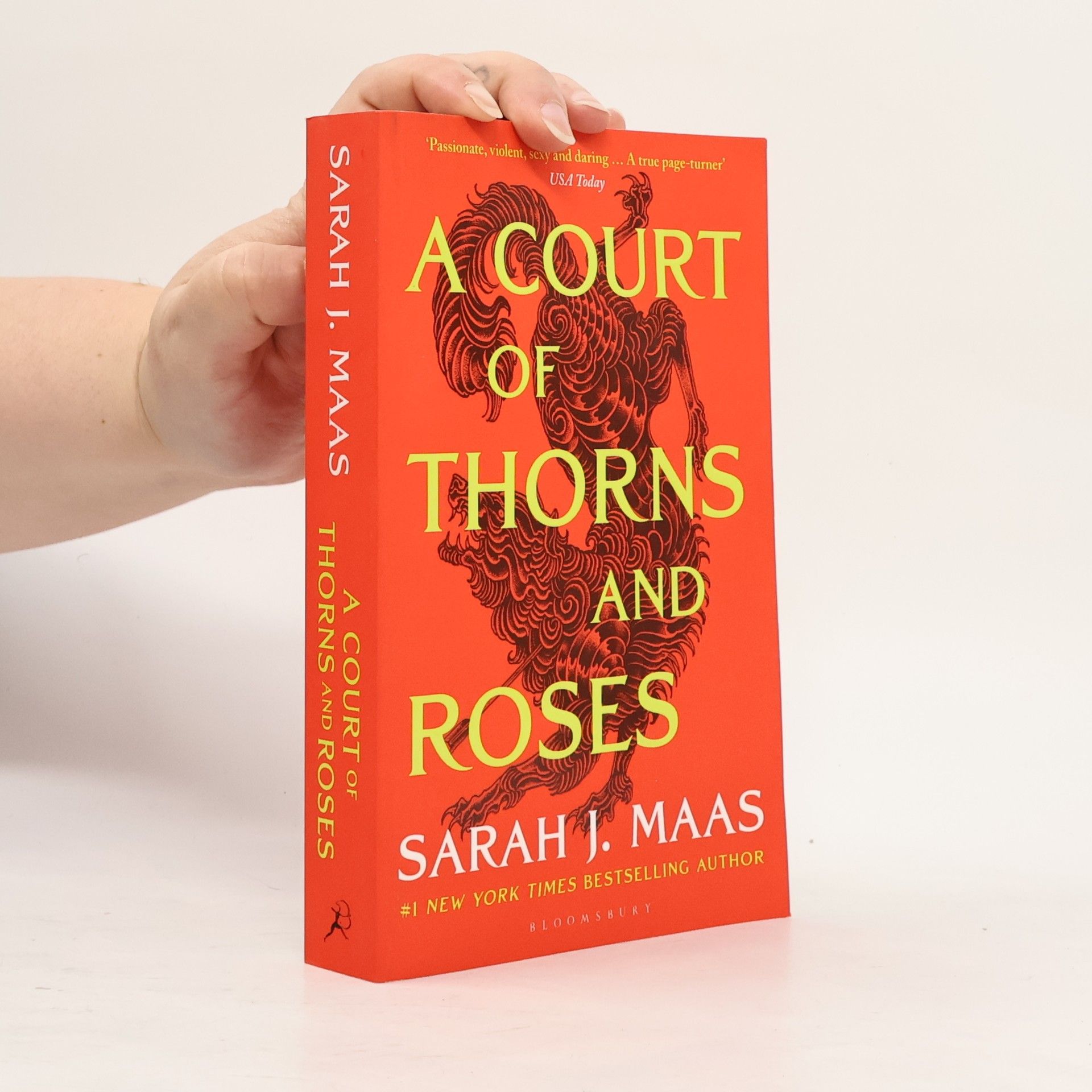 Sarah J. Maas A Court of Thorns and Roses