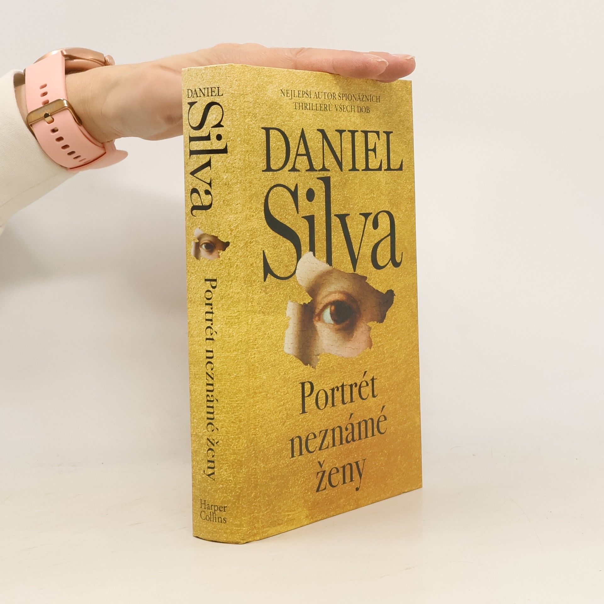 Daniel Silva Portrét neznámé ženy