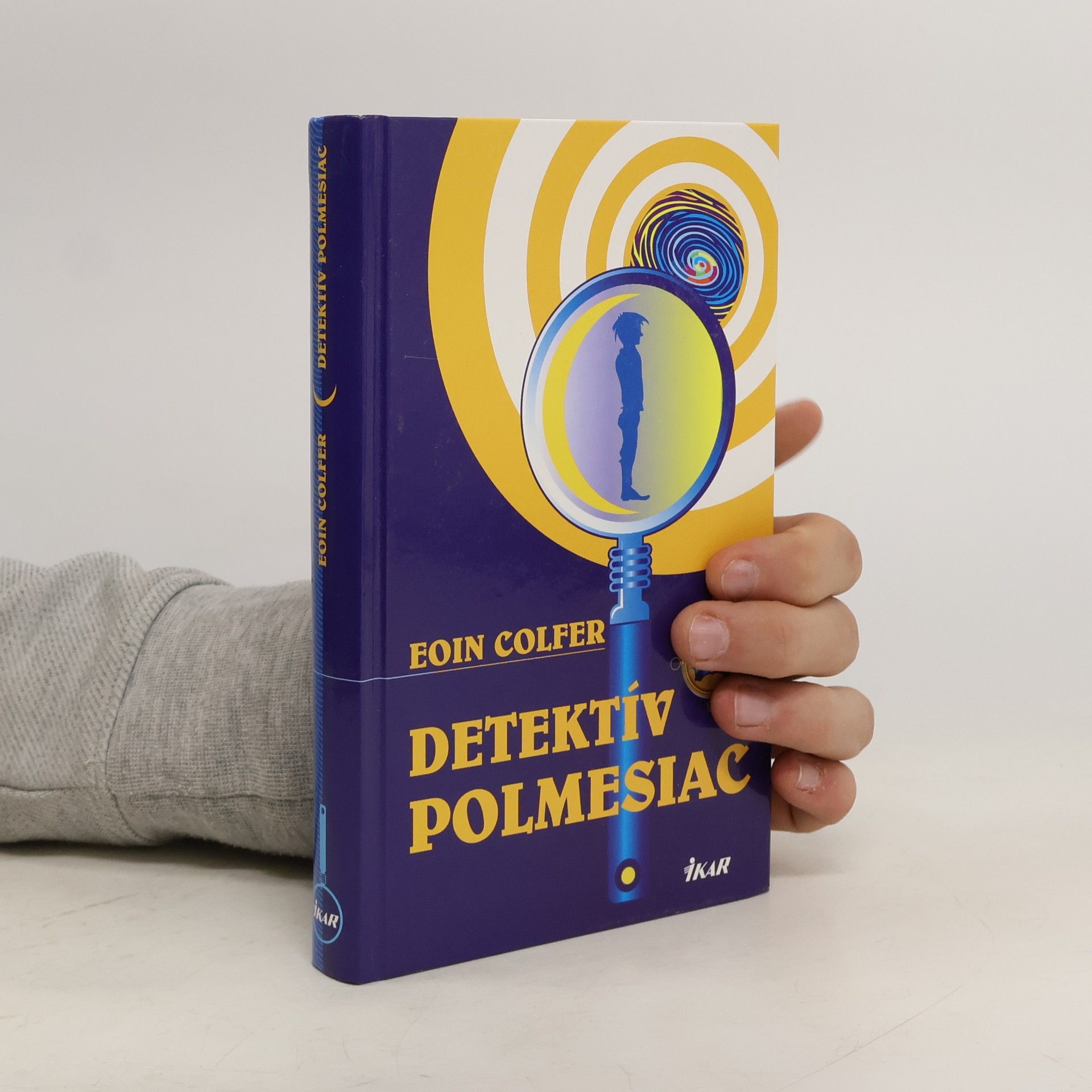 Eoin Colfer Detektív Polmesiac