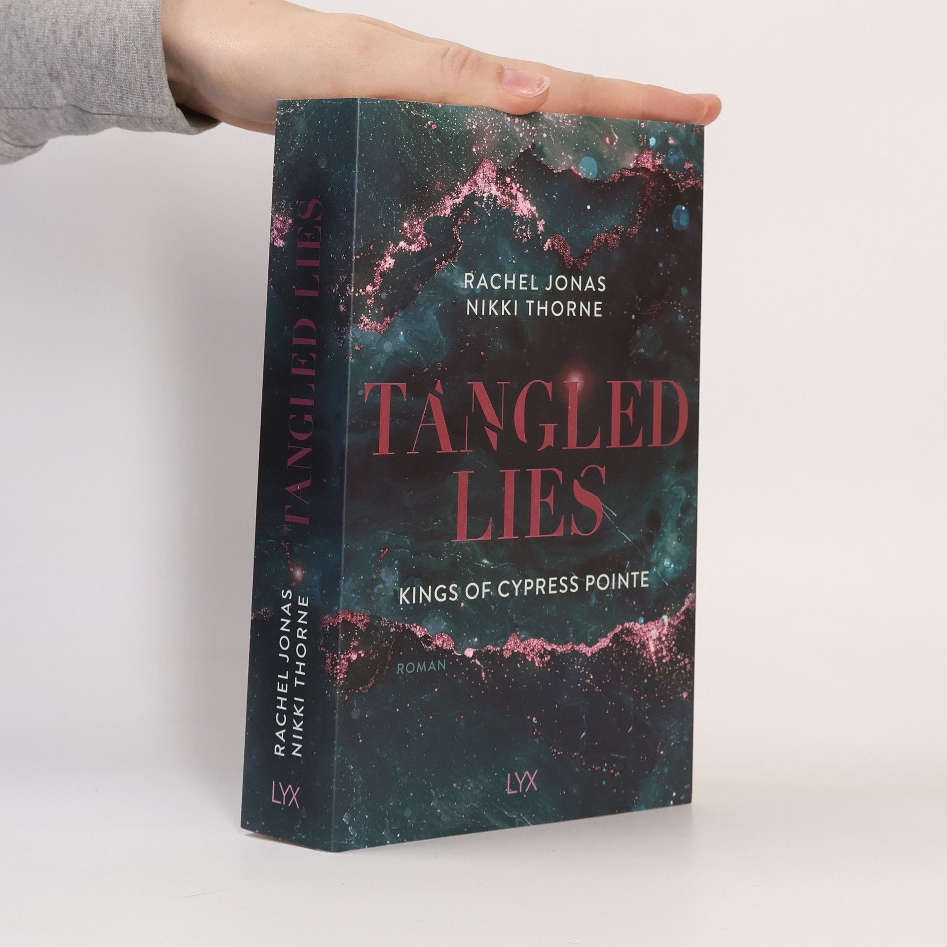 Kings of Cypress Pointe: Tangled Lies