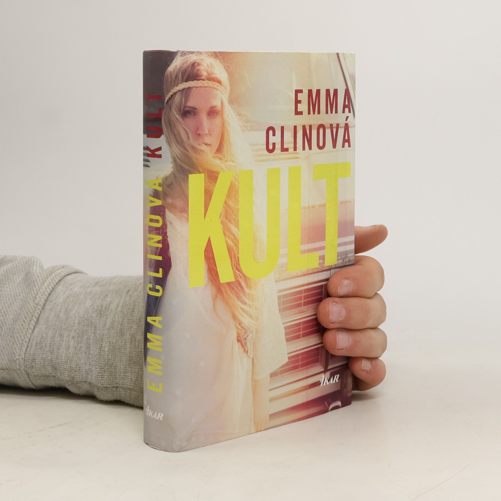 Emma Cline Kult