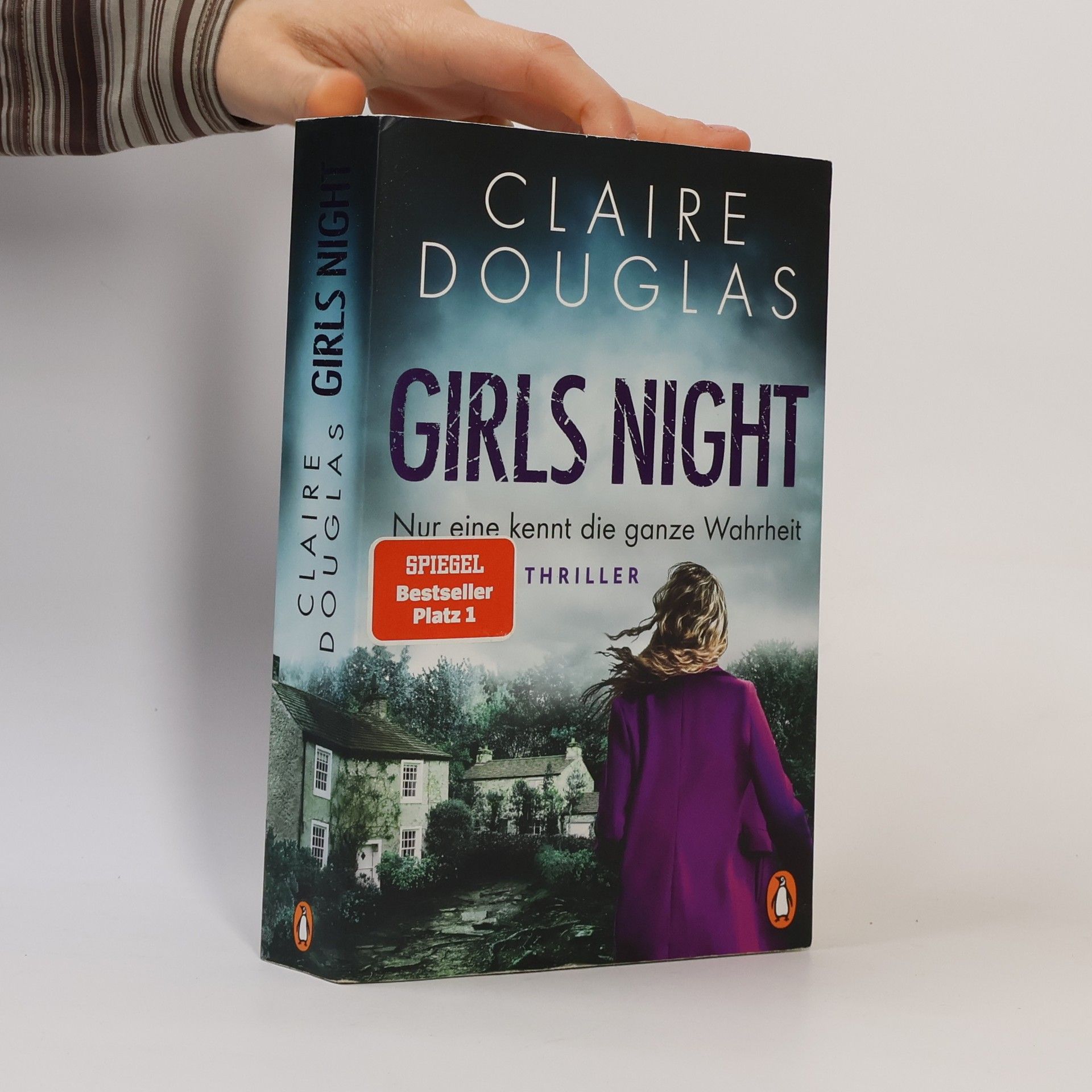 Claire Douglas Girls night
