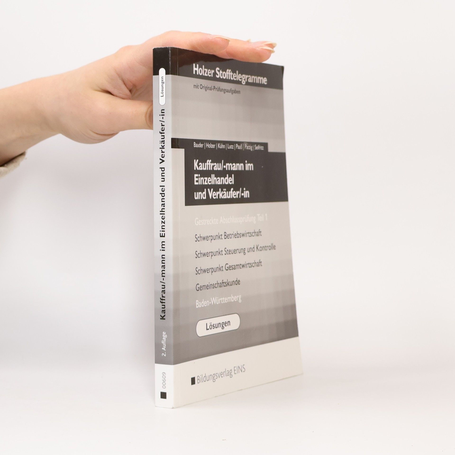 Holzer Stofftelegramme: Kauffrau/-mann im Einzelhandel und Verkäufer/-in