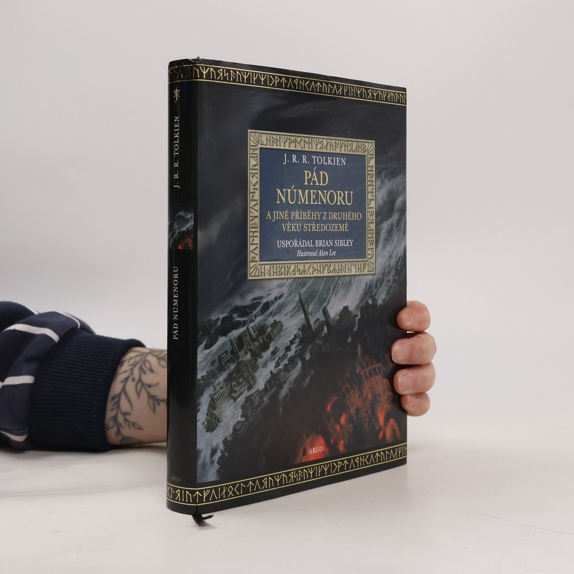 John Ronald Reuel Tolkien Pád Númenoru a jiné příběhy z druhého věku Středozemě