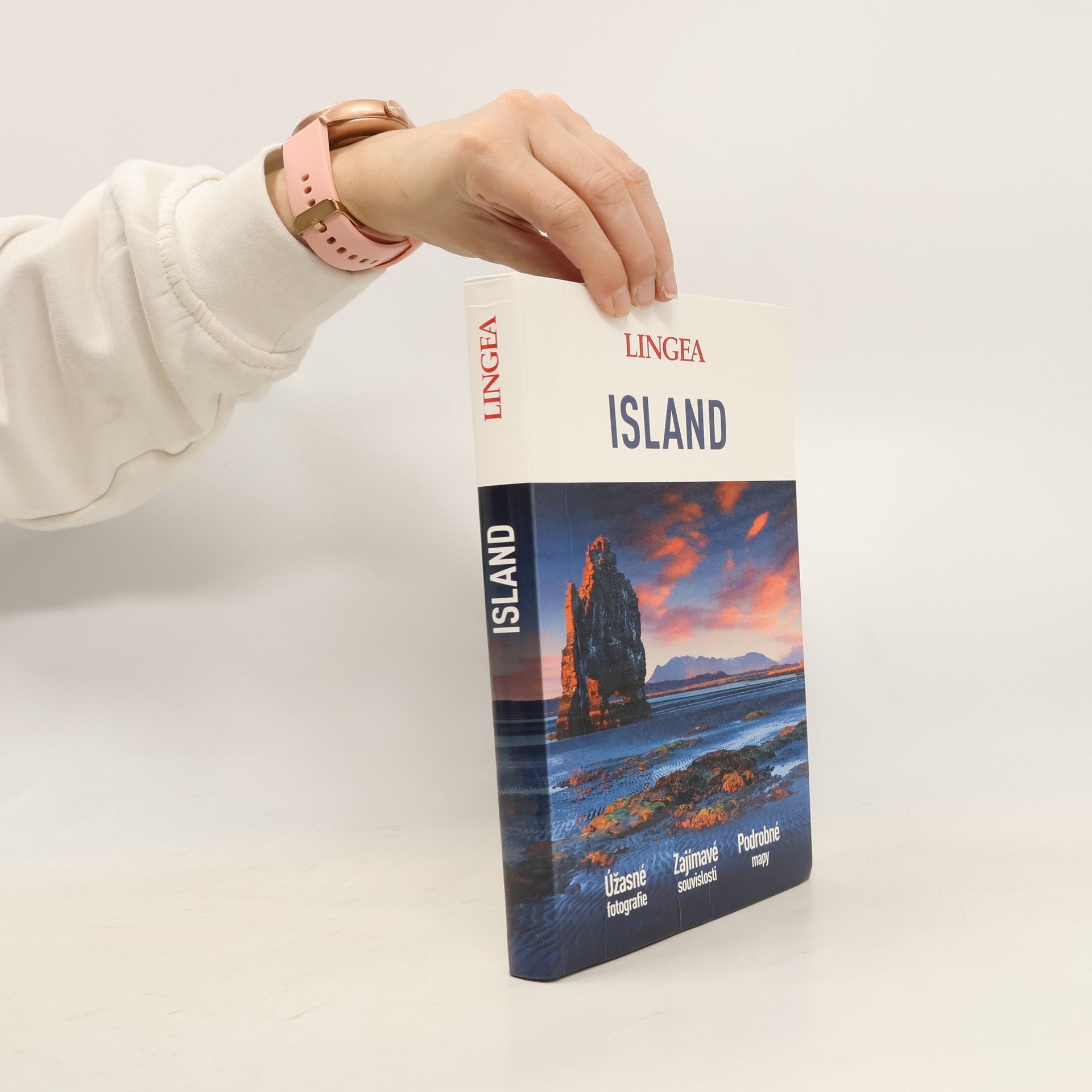 Collectif d'auteurs Island