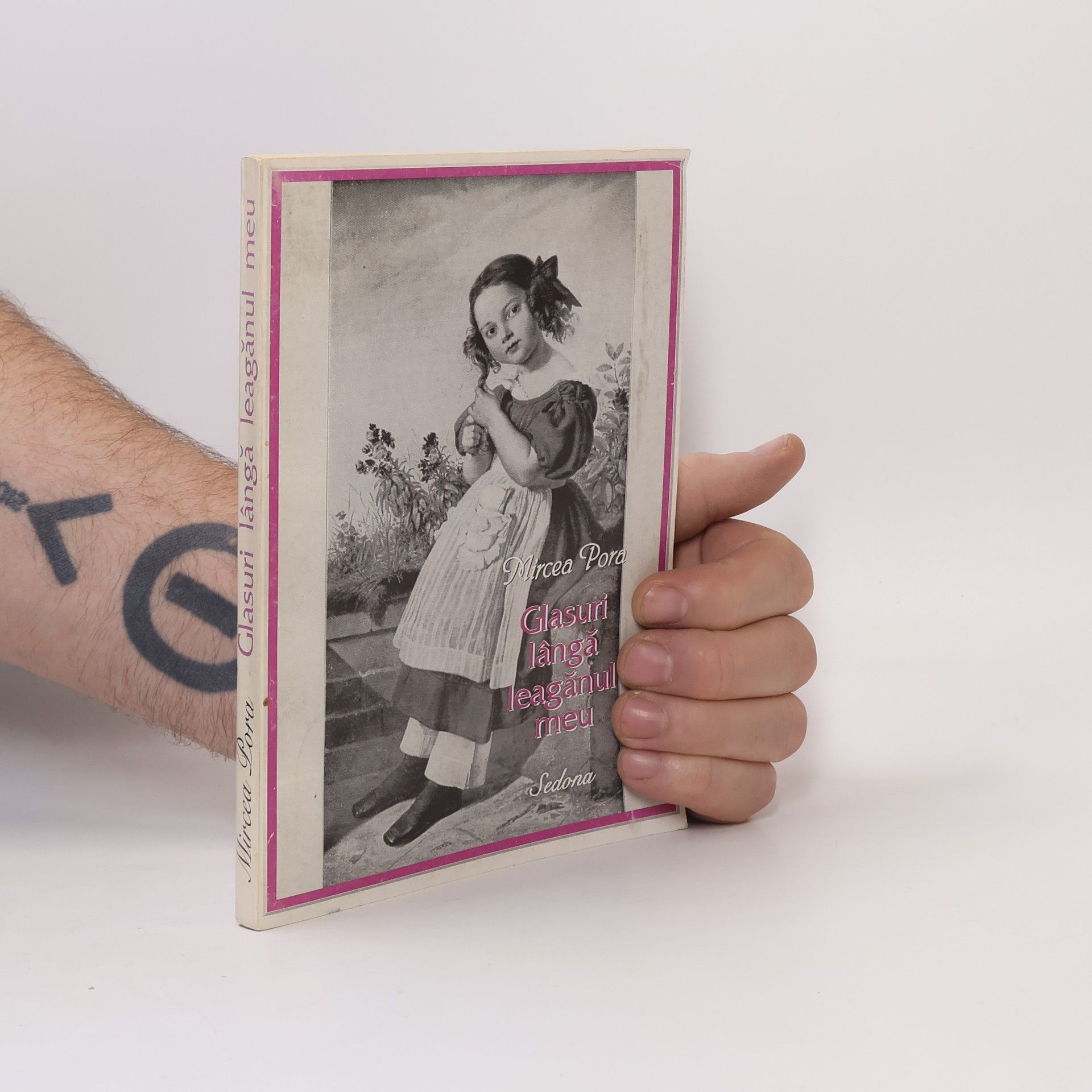 Mircea Pora Glasuri lângă leagănul meu