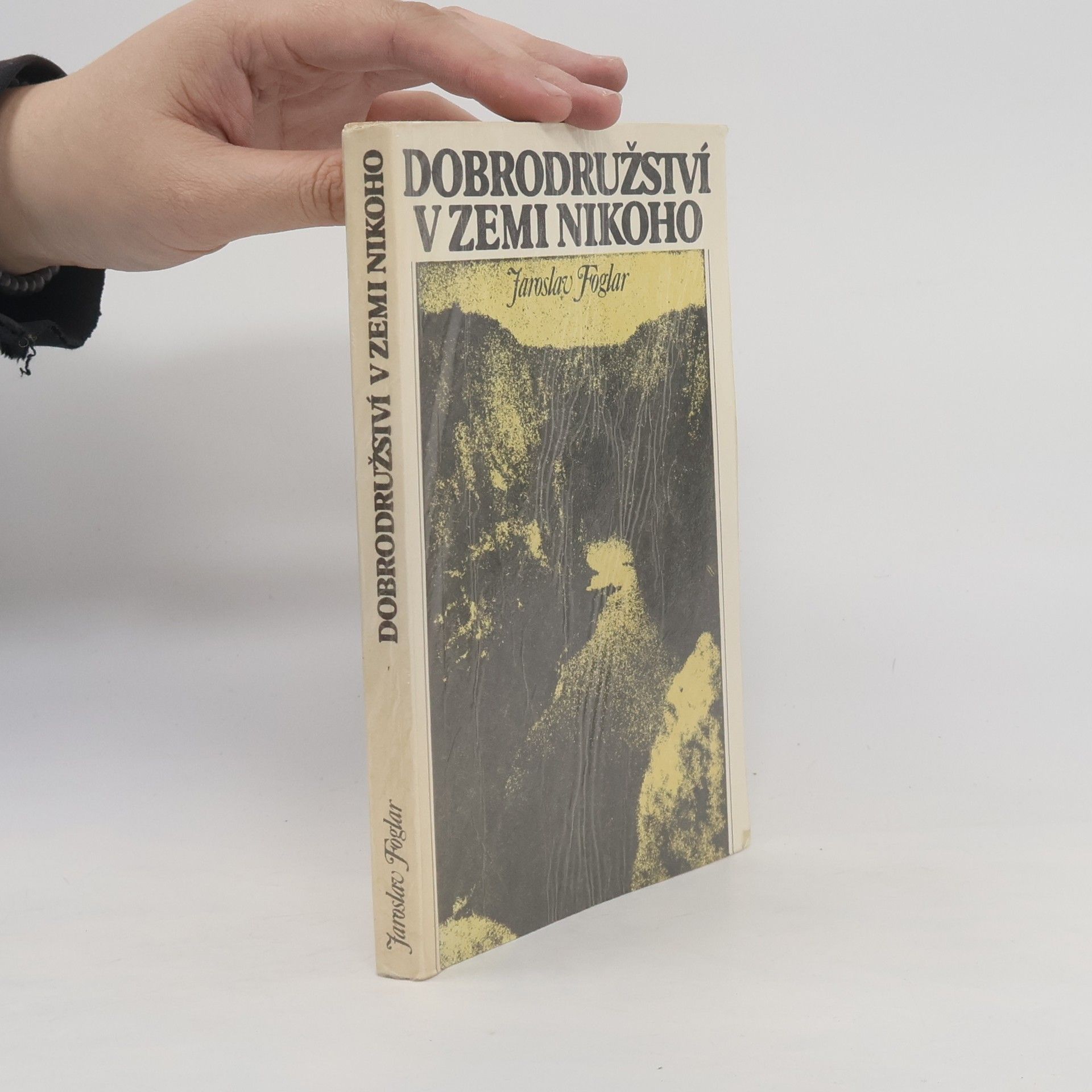 Jaroslav Foglar Dobrodružství v Zemi nikoho