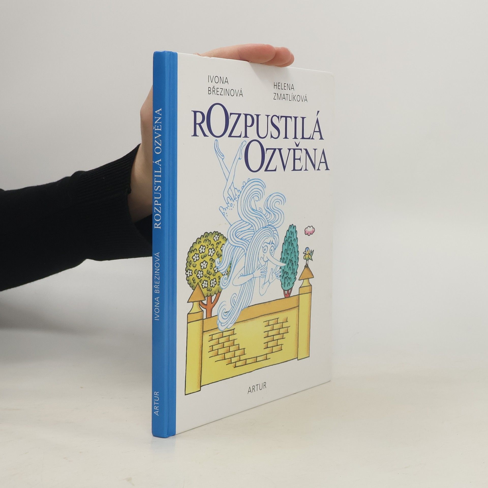 Ivona Březinová Rozpustilá ozvěna