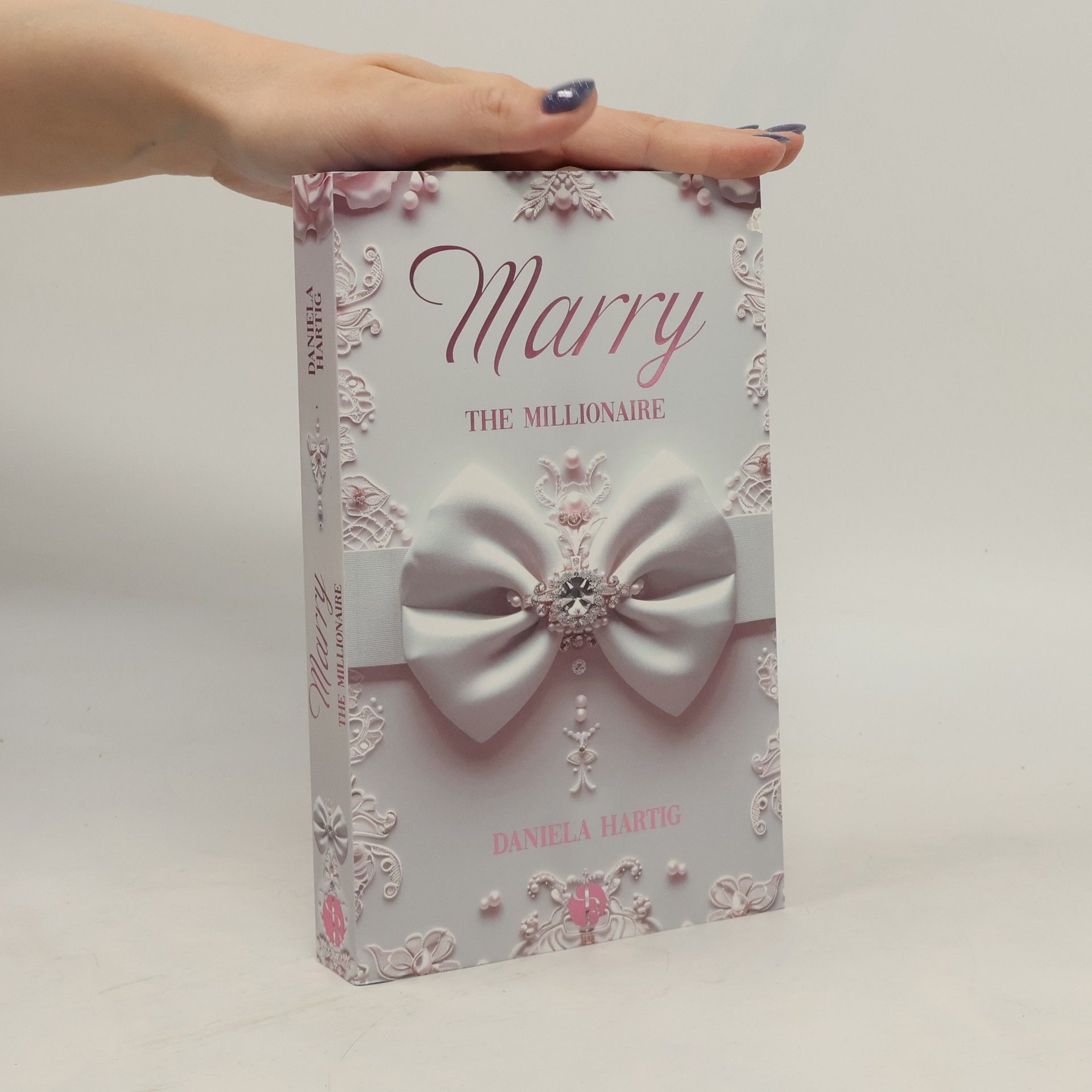 Marry the Millionaire