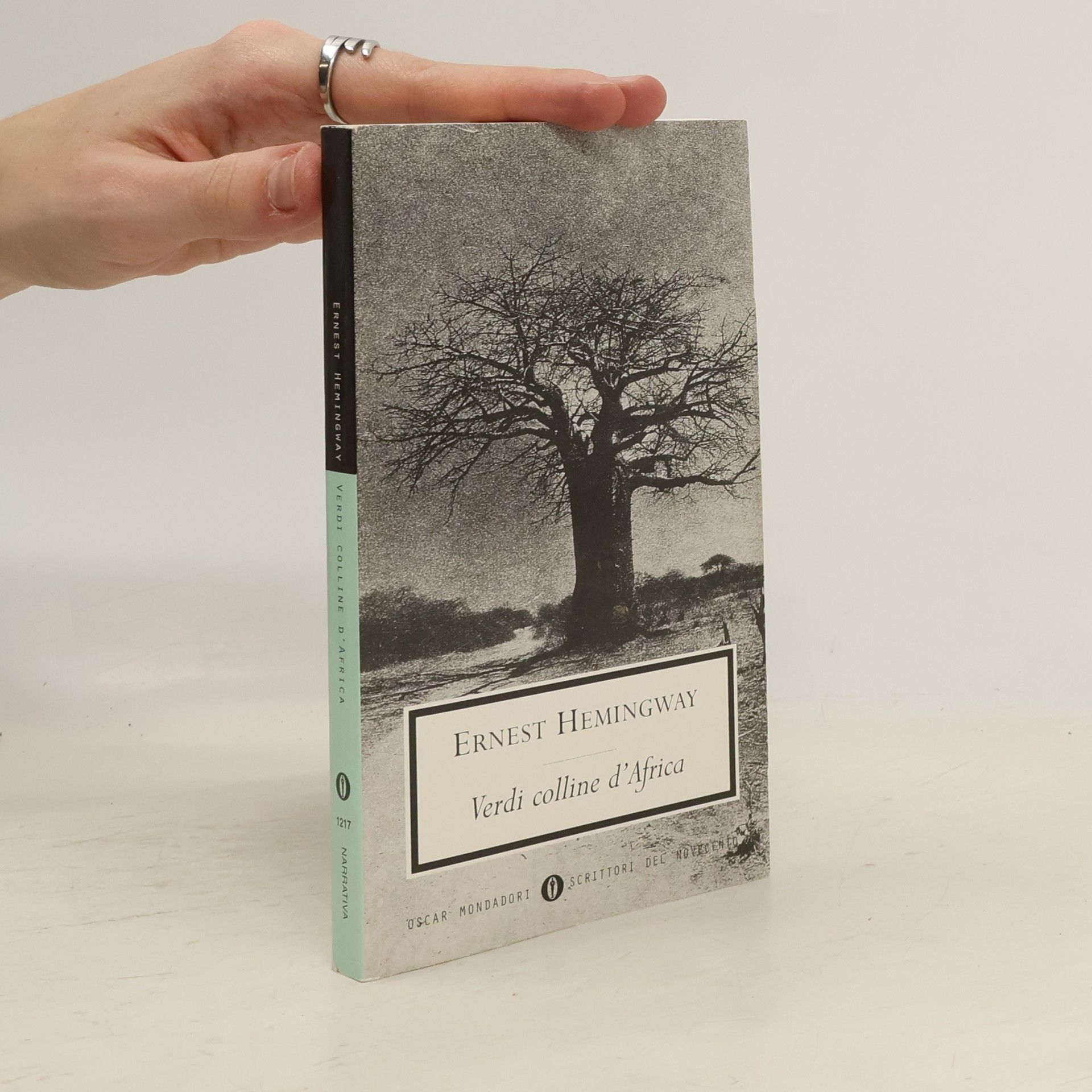 Attilio Bertolucci Verdi colline d'Africa