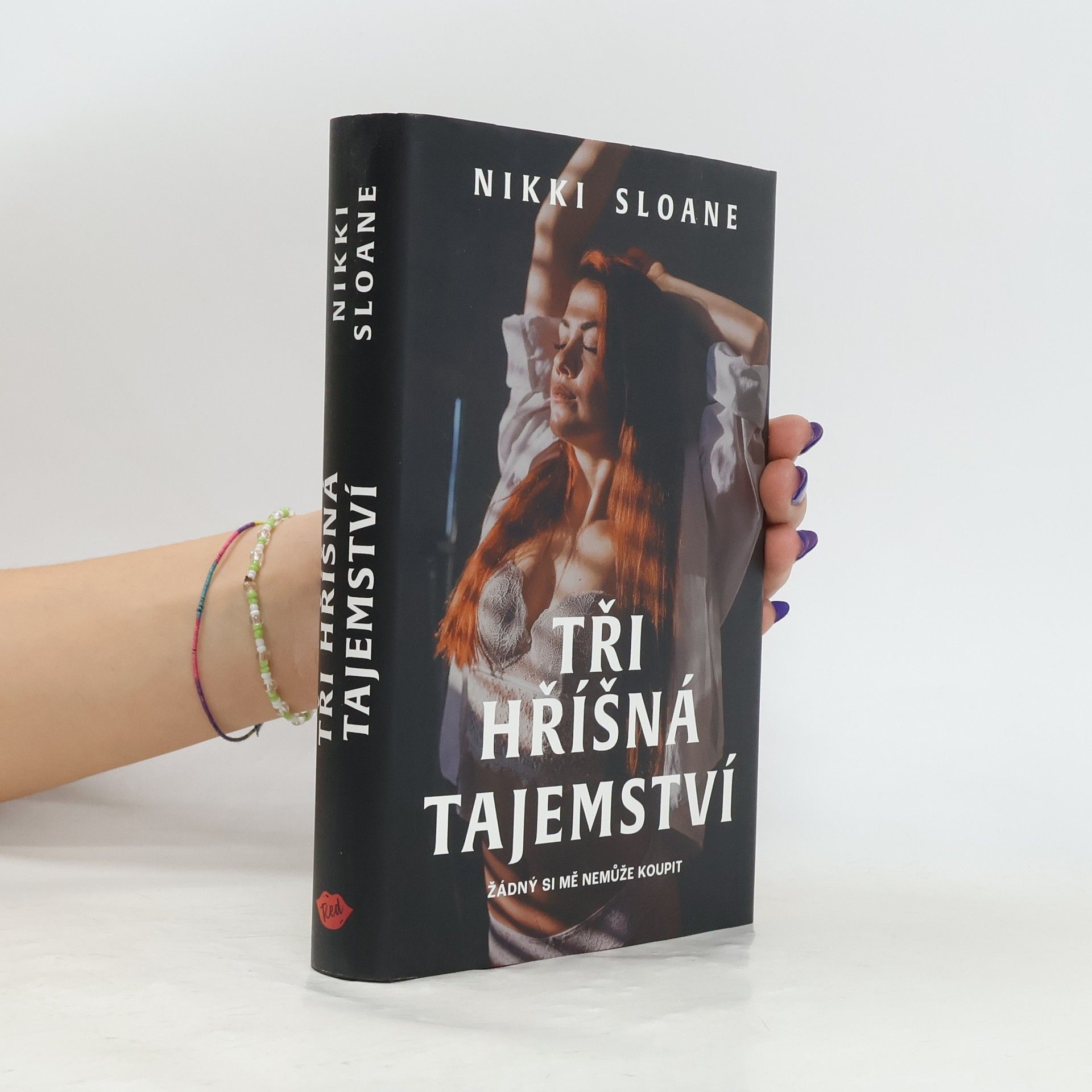 Nikki Sloane Tři hříšná tajemství