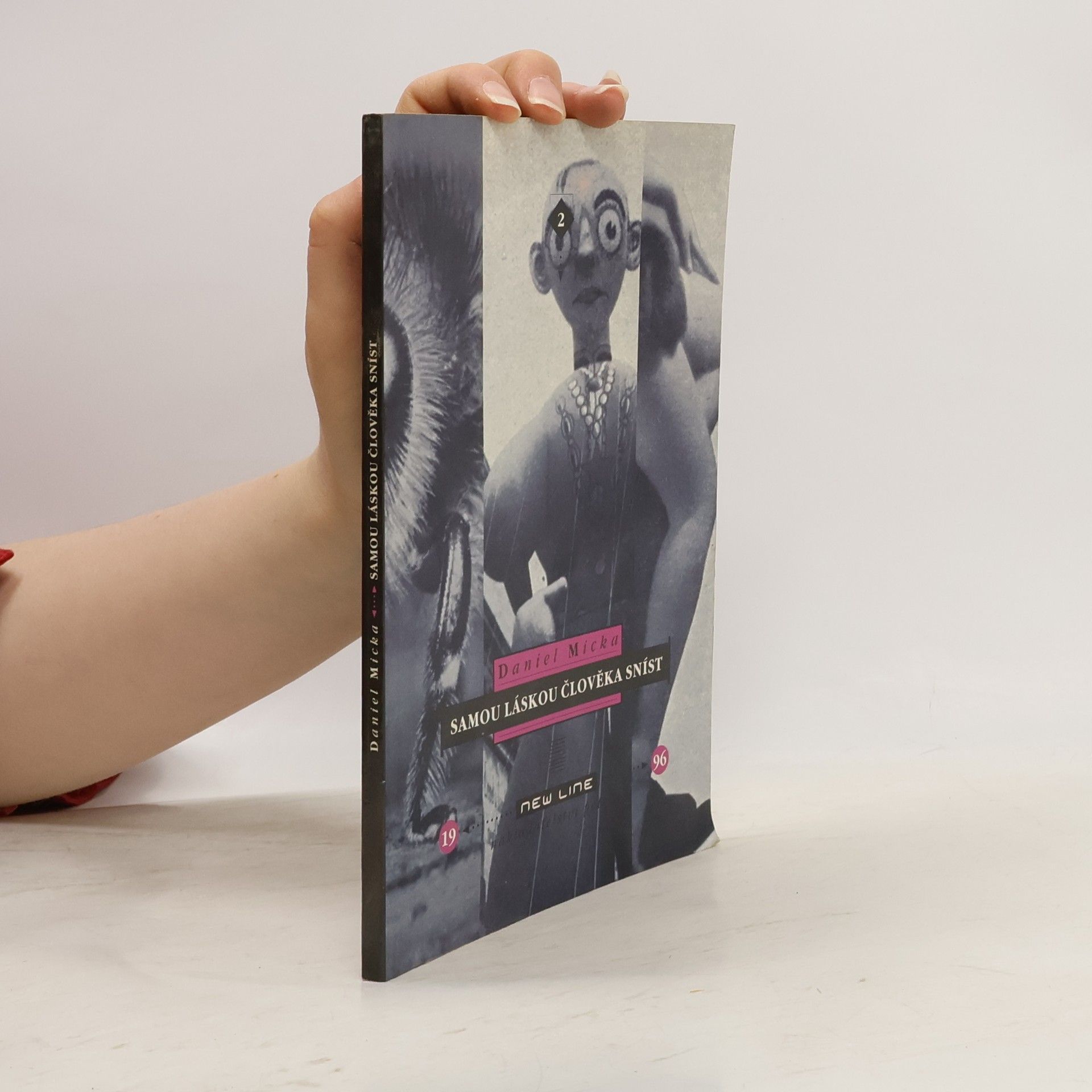 Daniel Micka Samou láskou člověka sníst