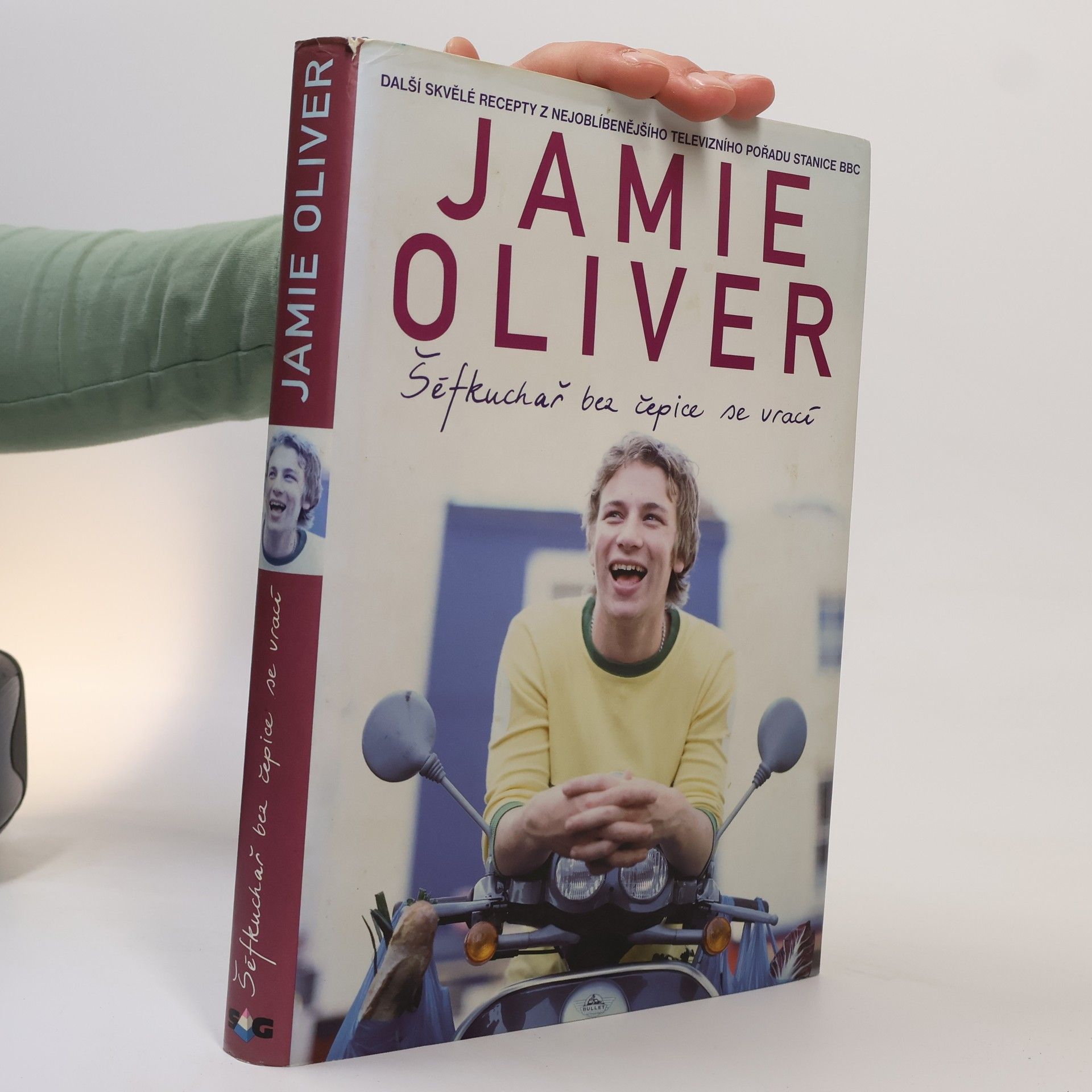 James Oliver Šéfkuchař bez čepice se vrací