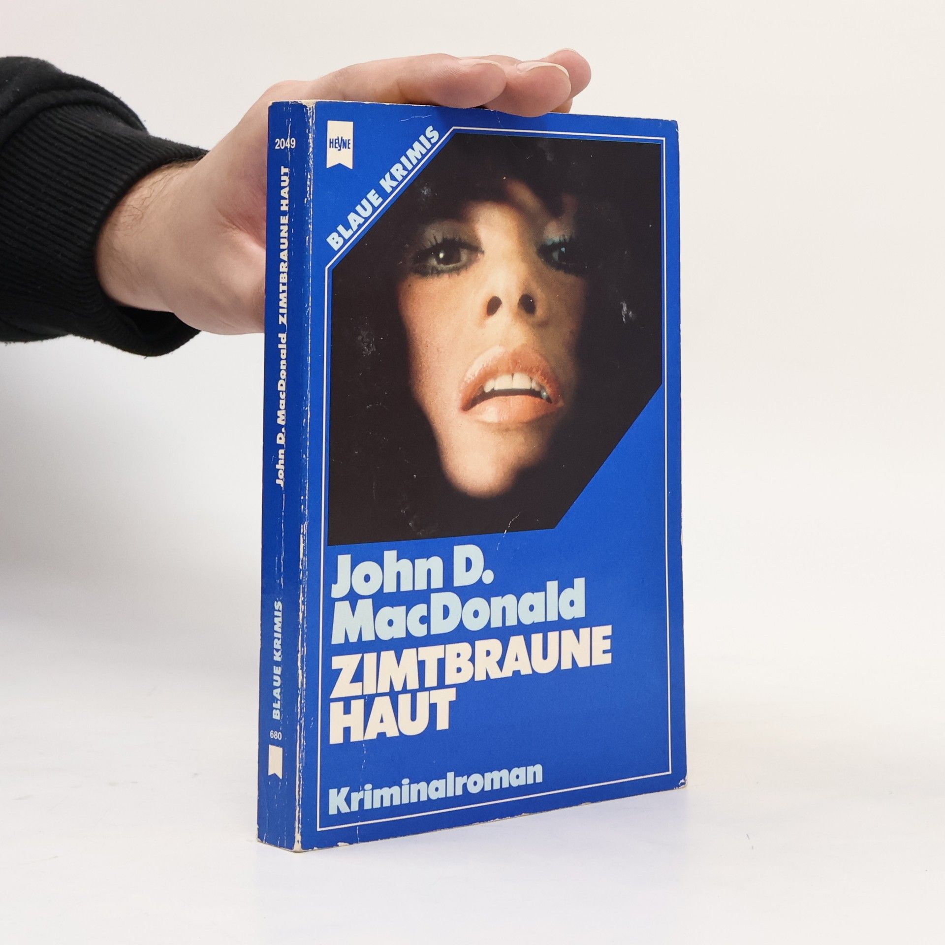 John D. MacDonald Zimtbraune Haut