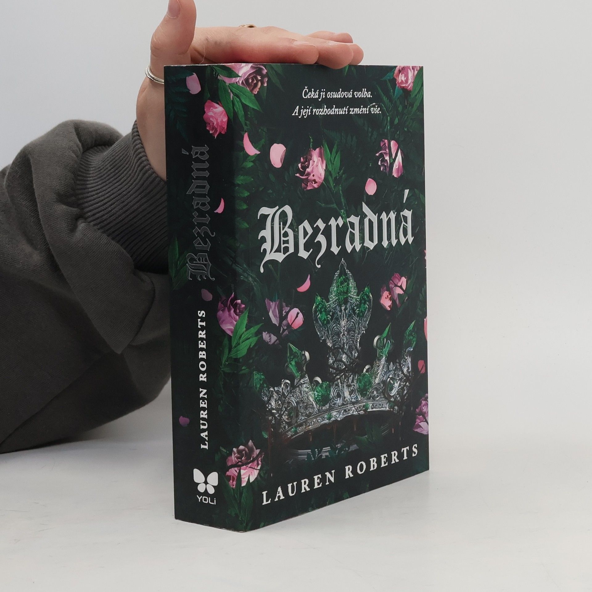 Lauren Roberts Bezradná