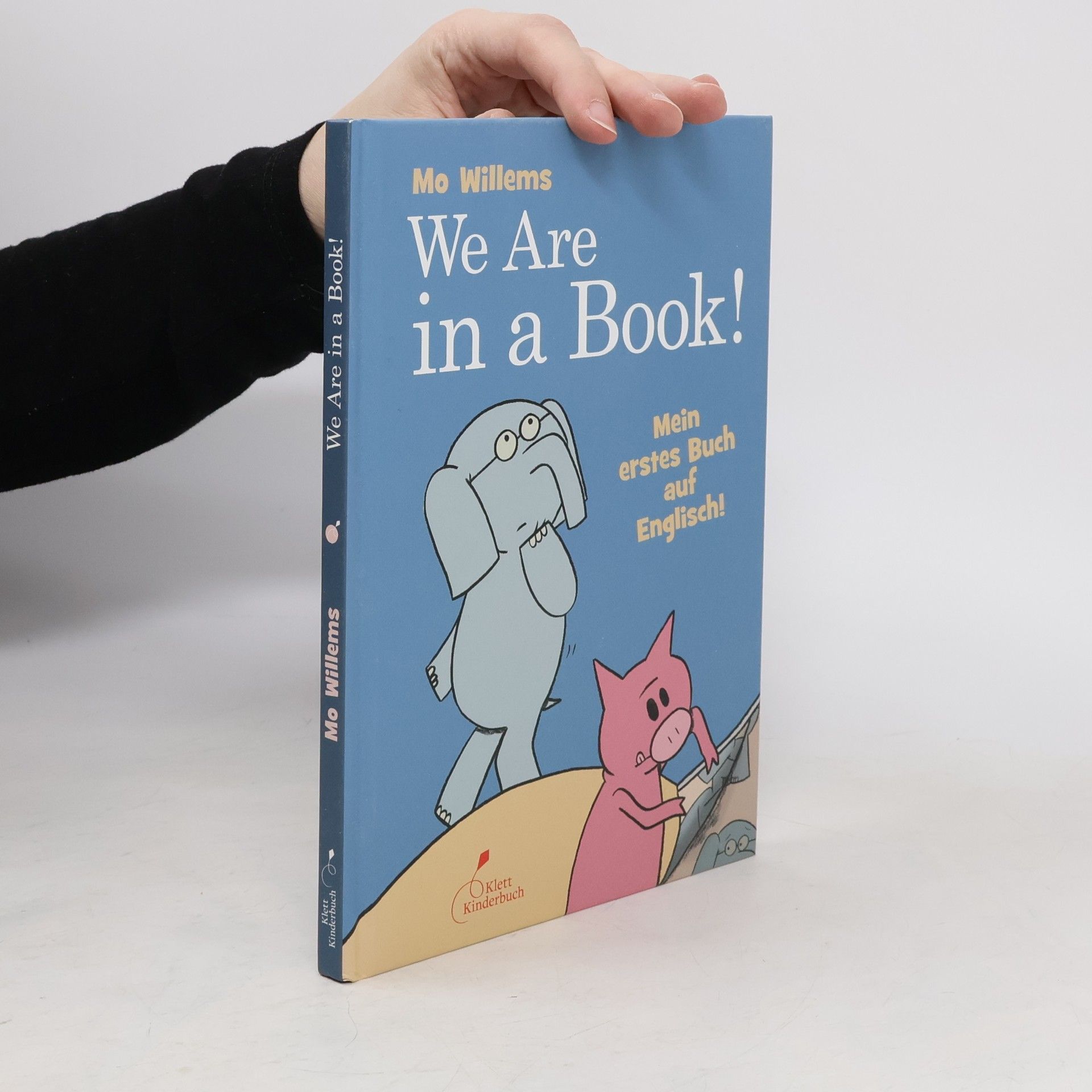 Mo Willems We are in a Book!