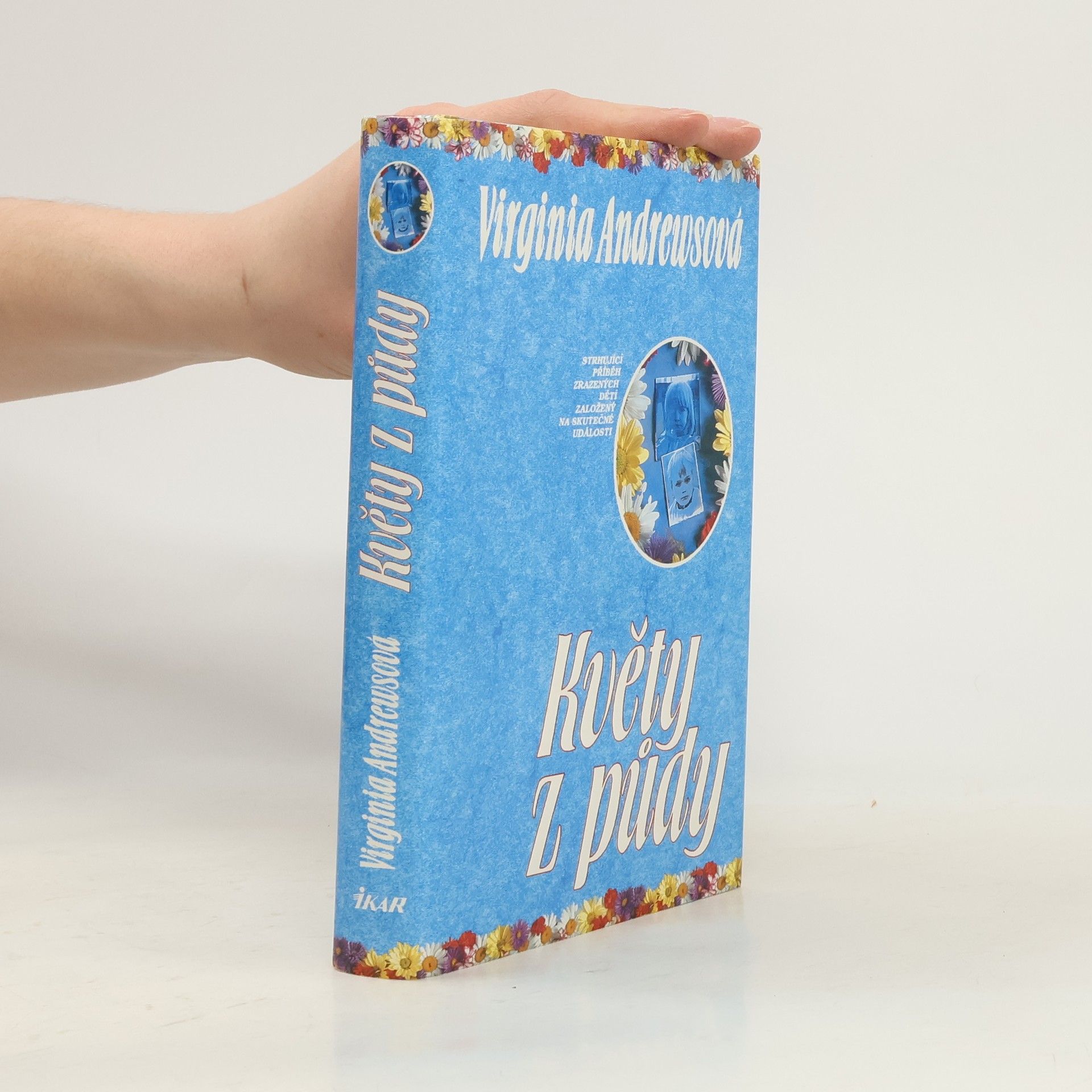 V. C. Andrews Květy z půdy