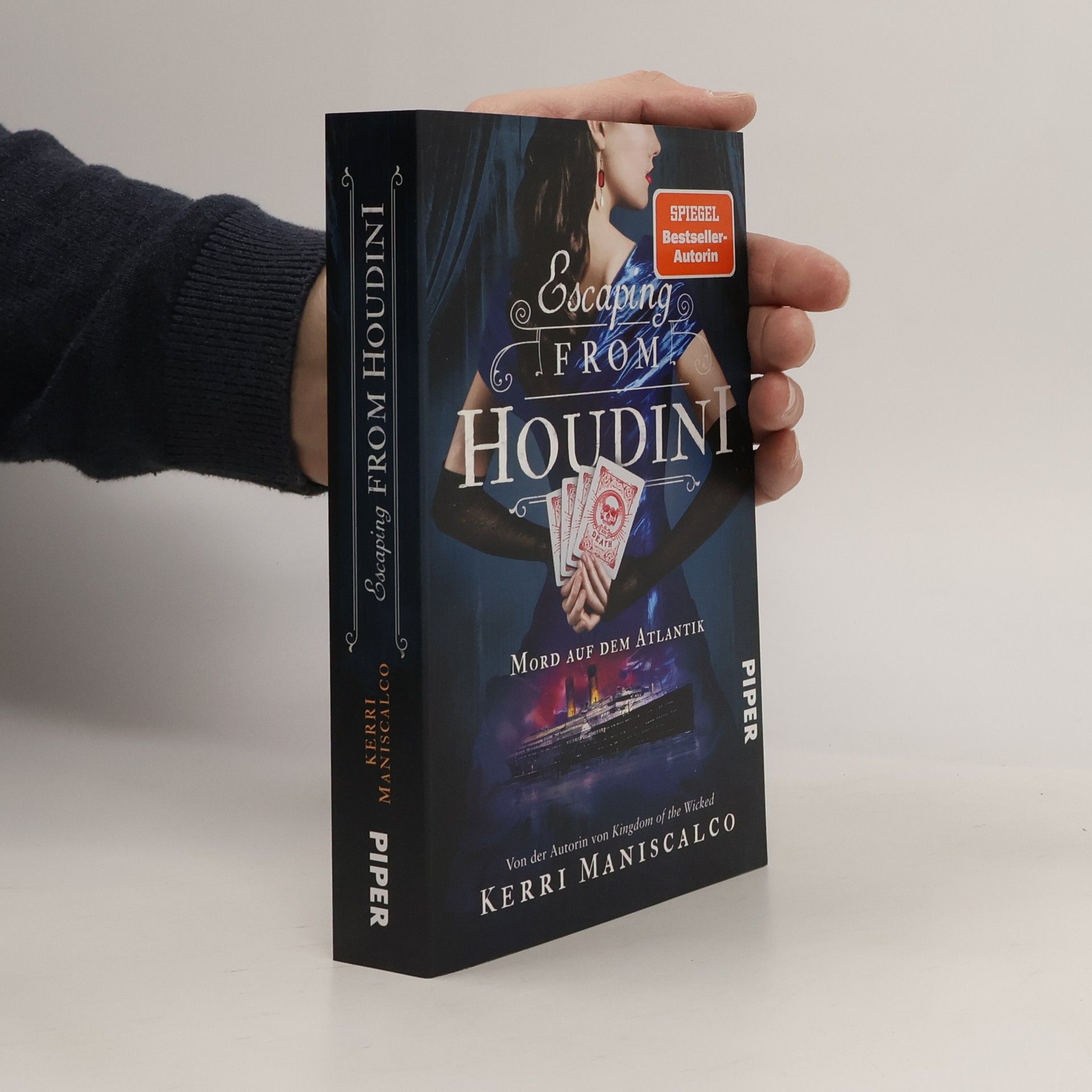 Kerri Maniscalco Escaping from Houdini