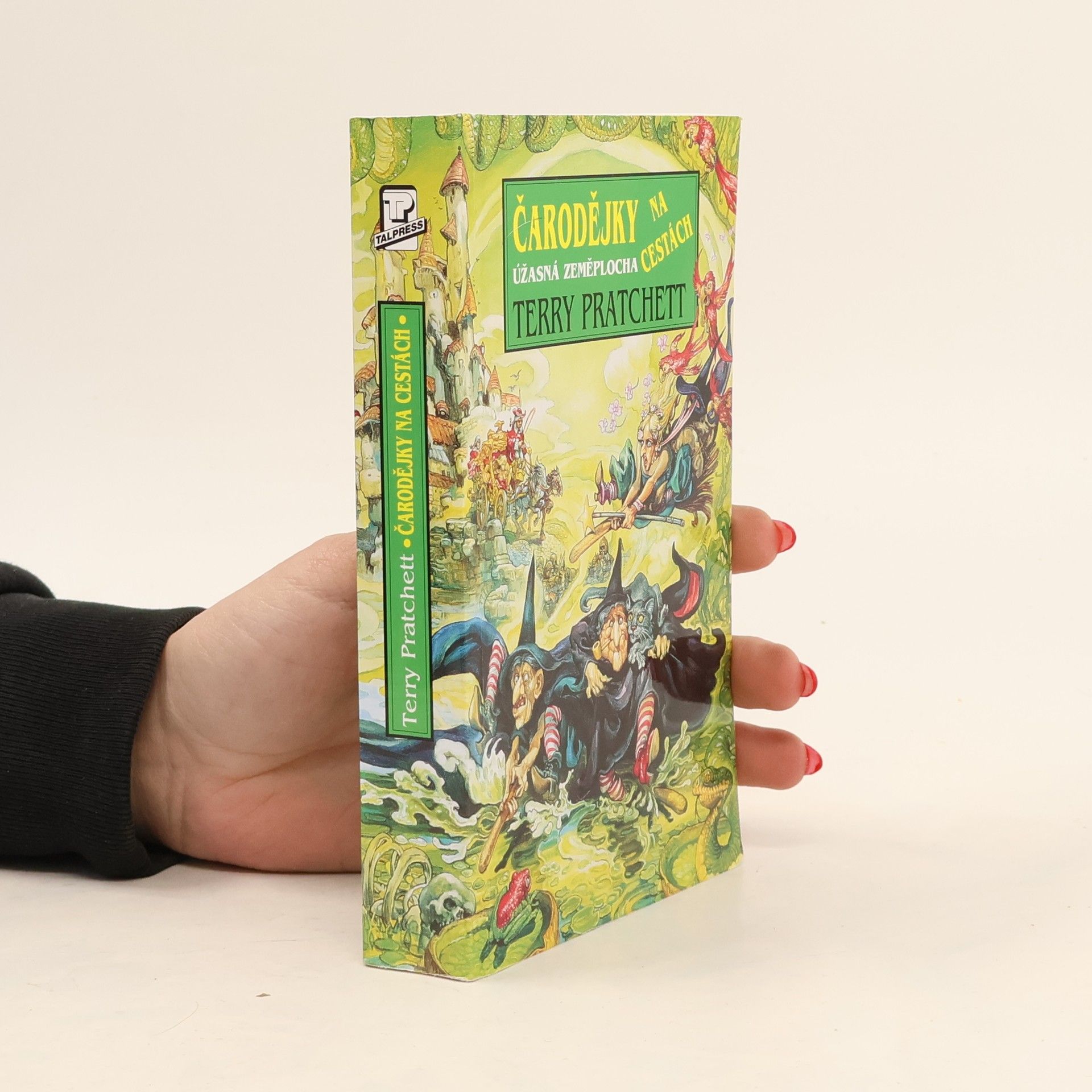 Terry Pratchett Čarodějky na cestách