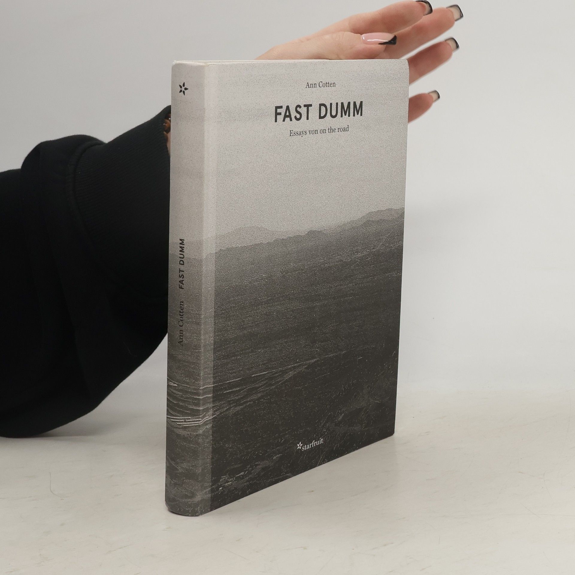 Ann Cotten Fast dumm