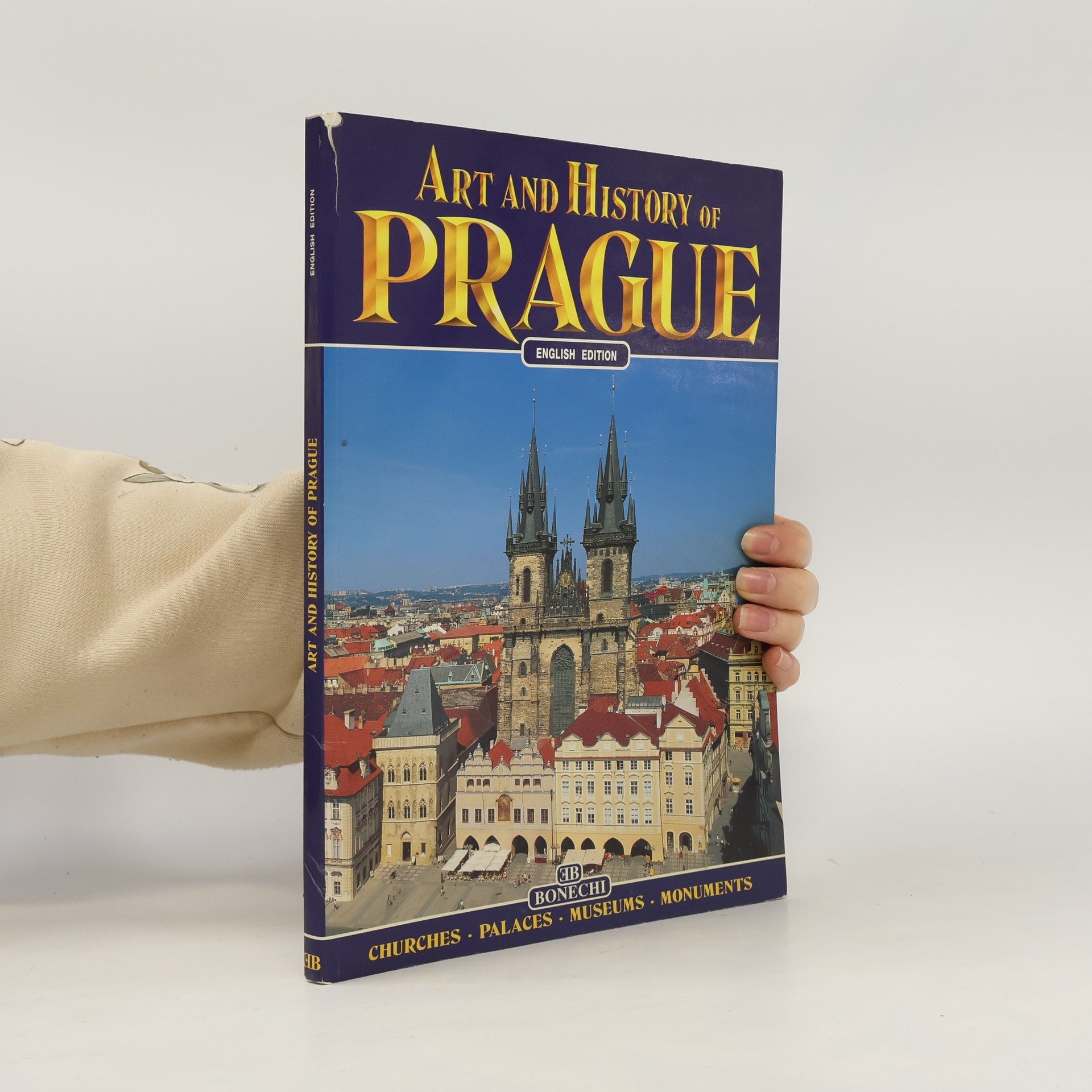 Giuliano Valdes Art and history of Prague