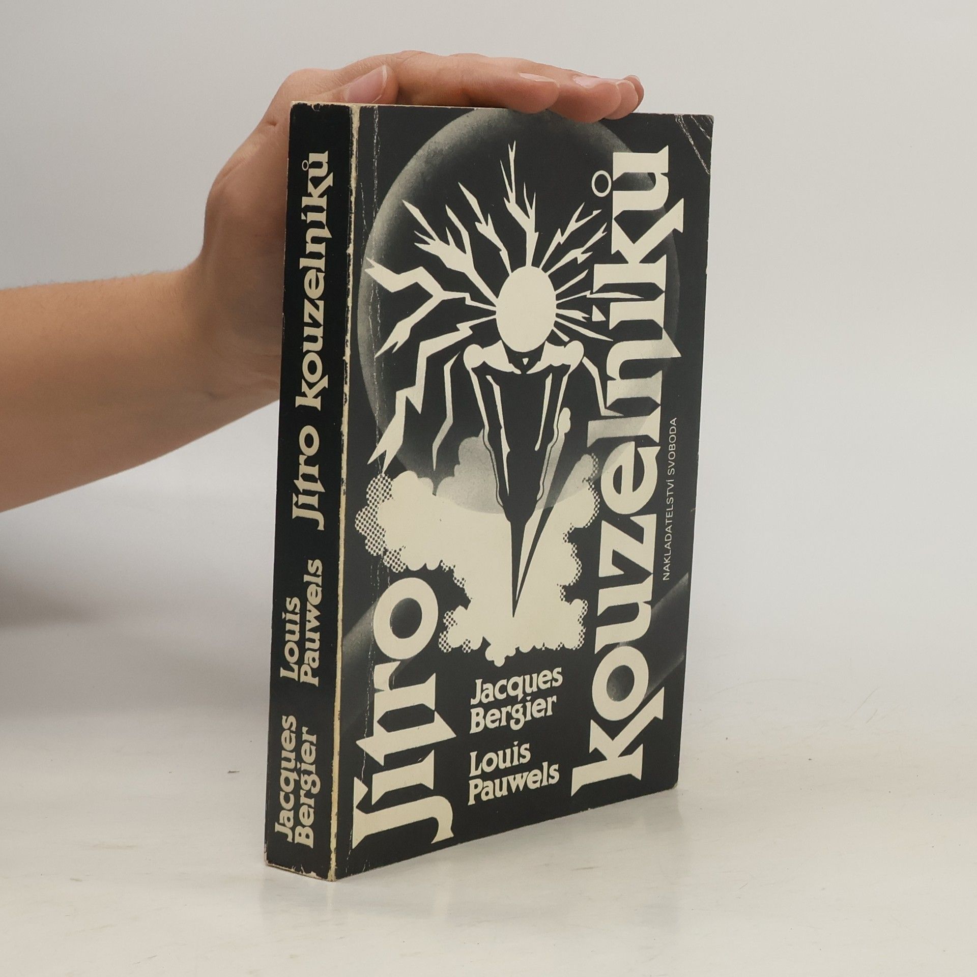 Louis Pauwels Jitro kouzelníků